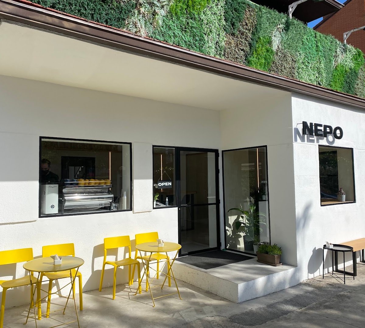 NEPO CAFE - Speciality Coffee specialty coffee shop in Madrid - photo 3