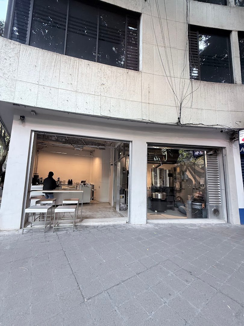 Storefront of tostador 1., specialty coffee shop in Mexico City