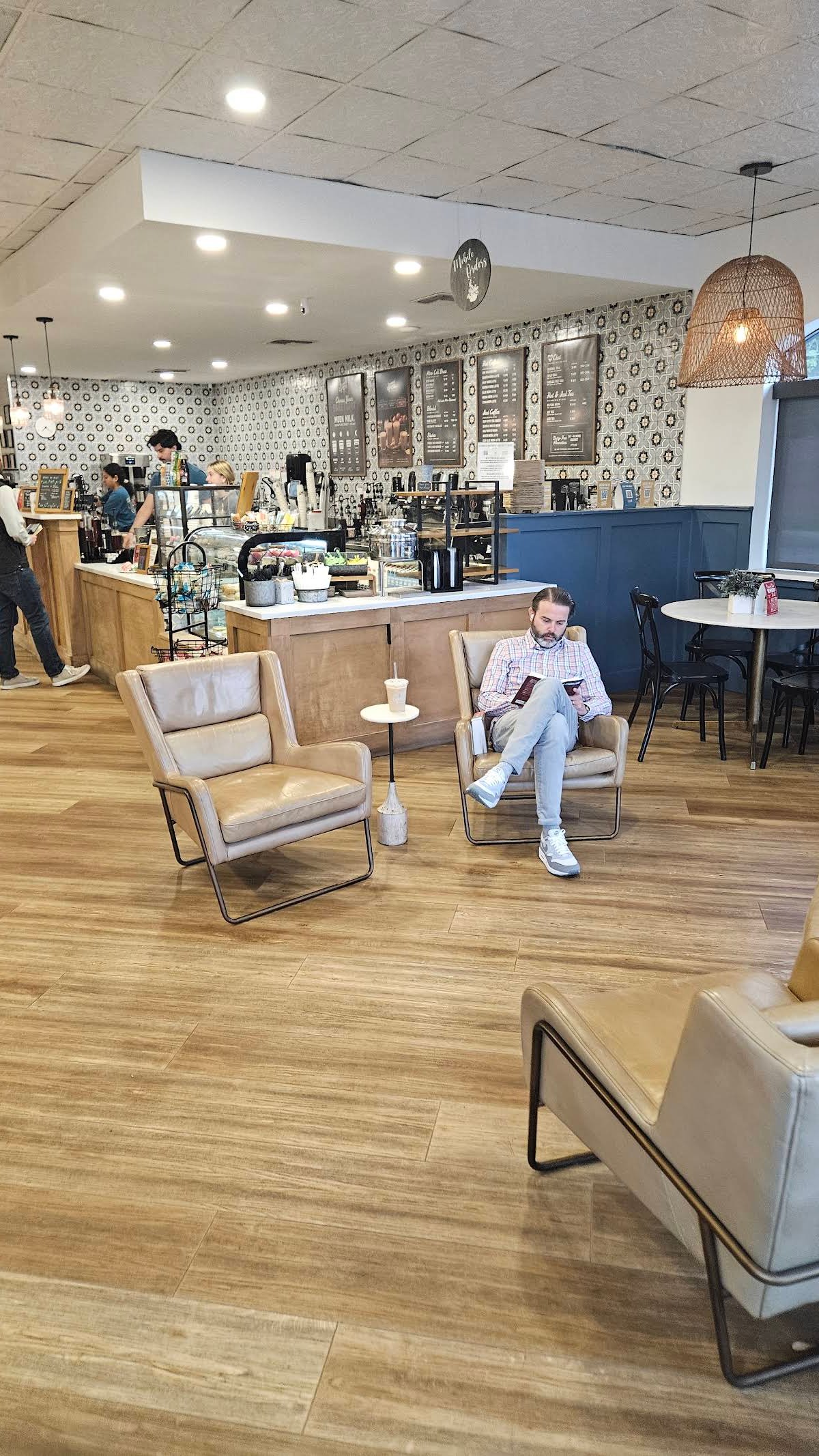 Summer Moon Coffee specialty coffee shop in Dallas - photo 8