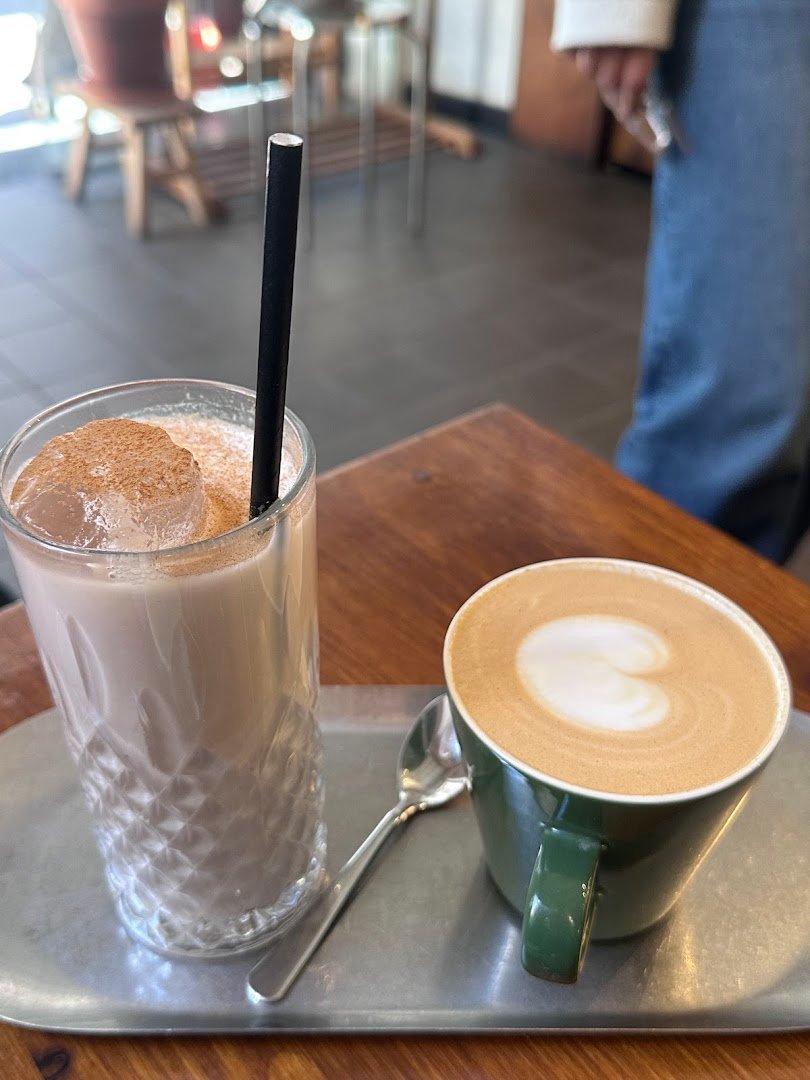 SIP COFFEE ROASTERS specialty coffee shop in Barcelona - photo 12