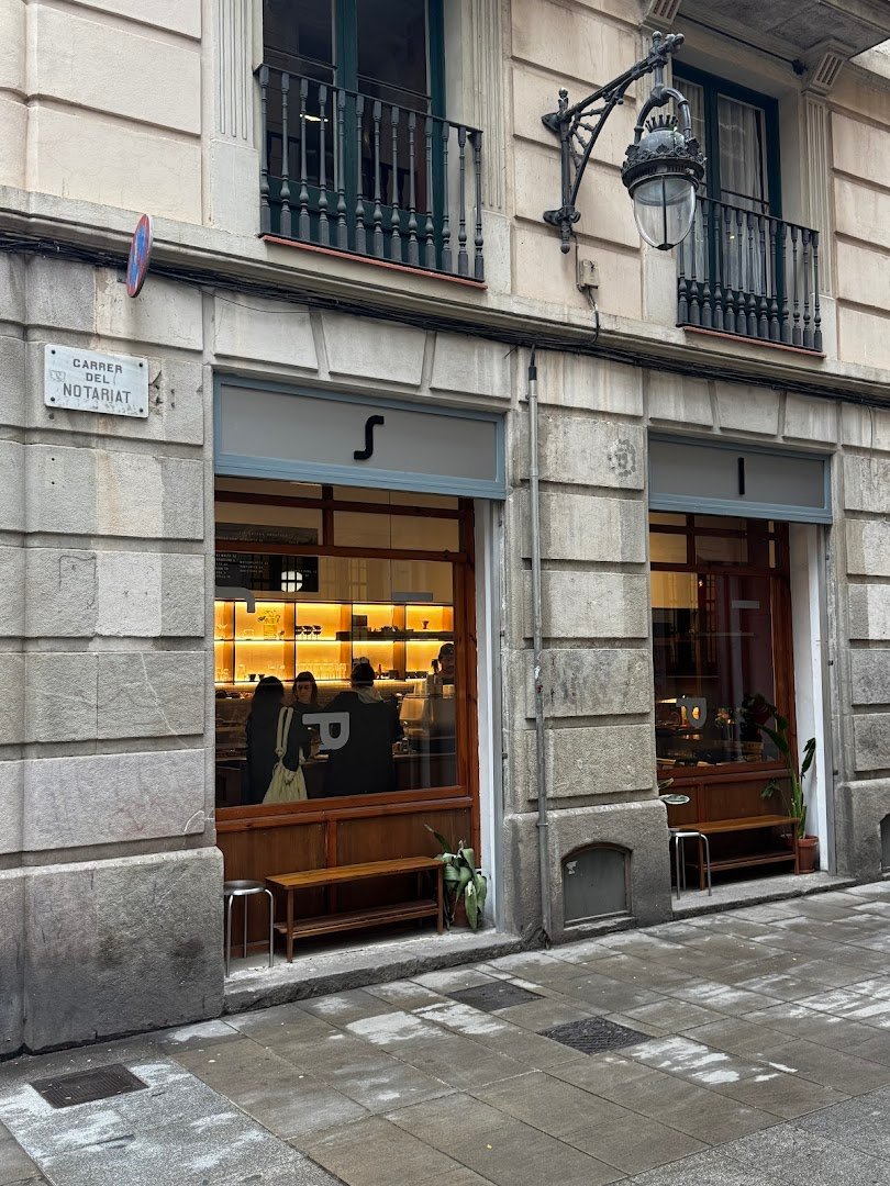 SIP COFFEE ROASTERS specialty coffee shop in Barcelona - photo 7