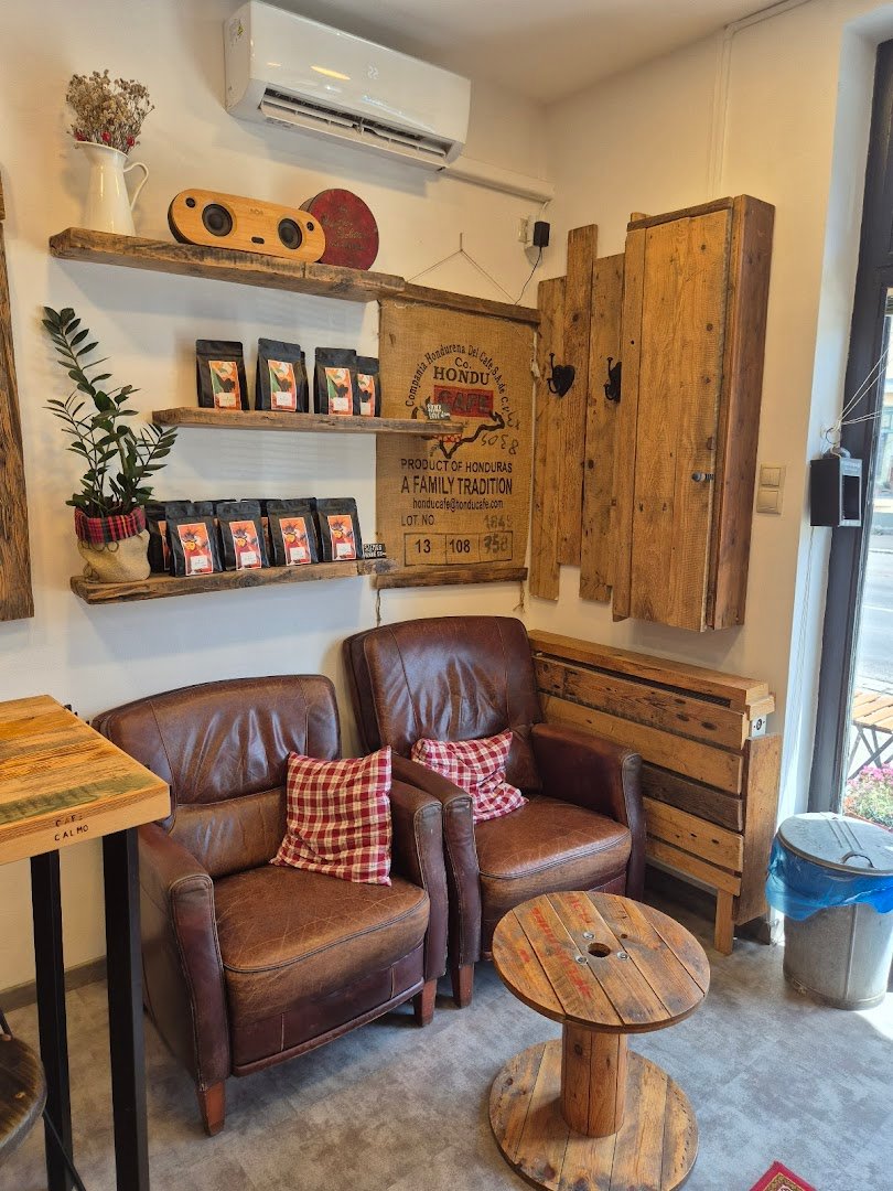 Cafe Calmo - Specialty, Espresso Bár specialty coffee shop in Budapest - photo 8