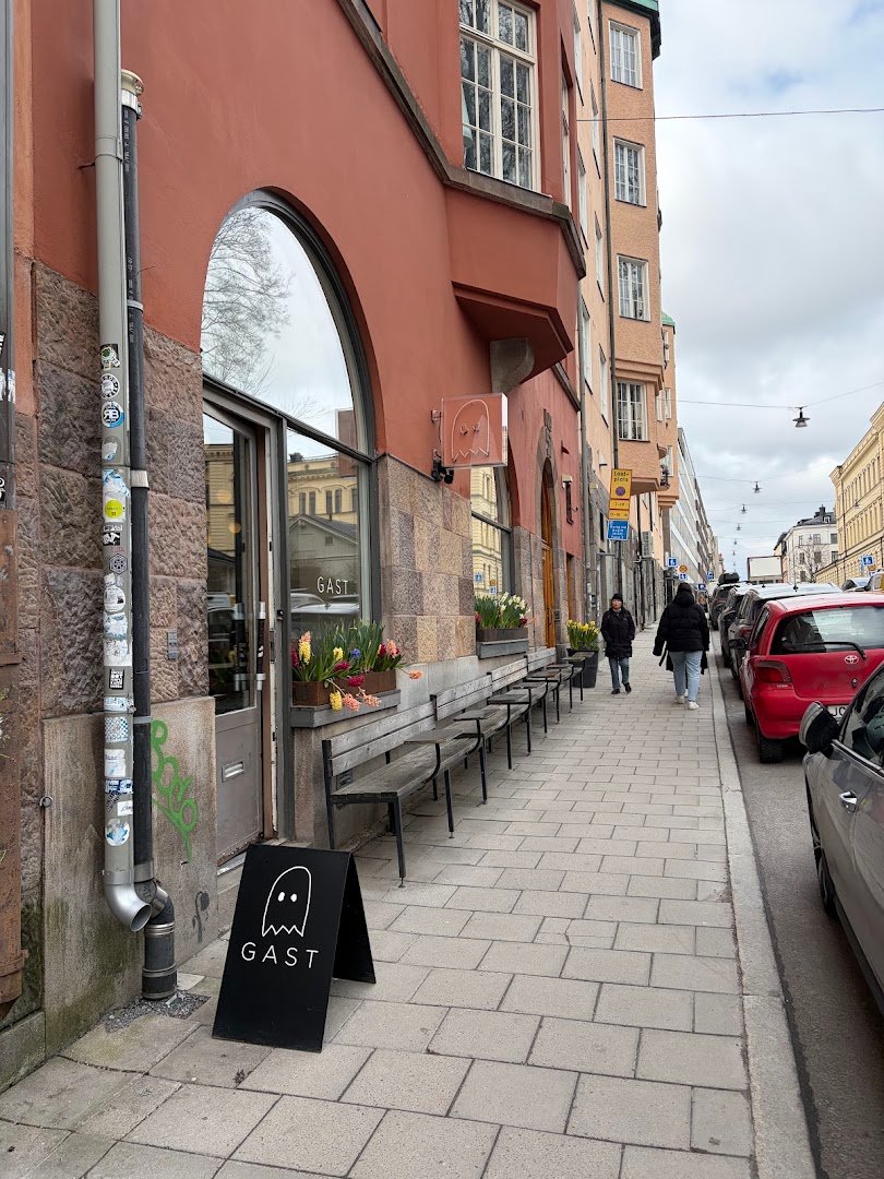 Storefront of Gast Café, specialty coffee shop in Stockholm