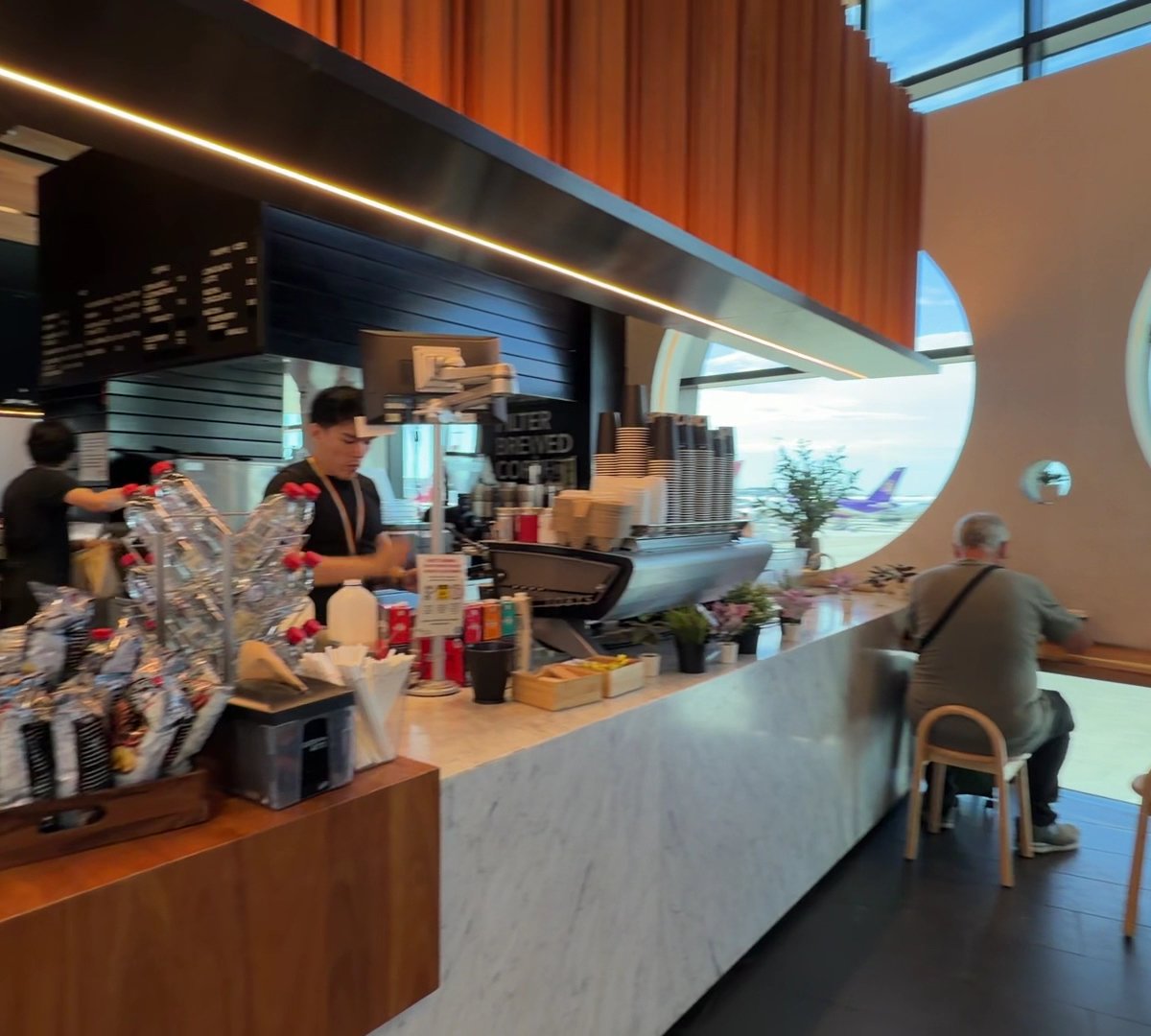 Toby's Estate Sydney Airport specialty coffee shop in Sydney - photo 6
