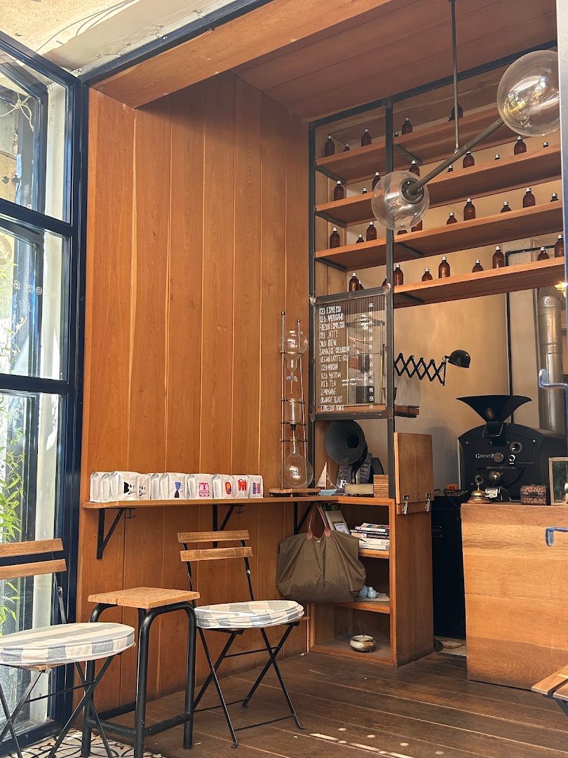 Four Letter Word Coffee specialty coffee shop in Istanbul - photo 3
