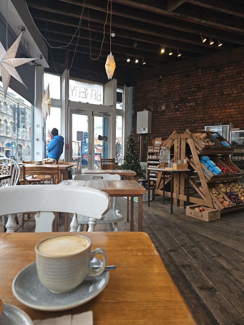Elemental Collective Grocers specialty coffee shop in Bristol - photo 3