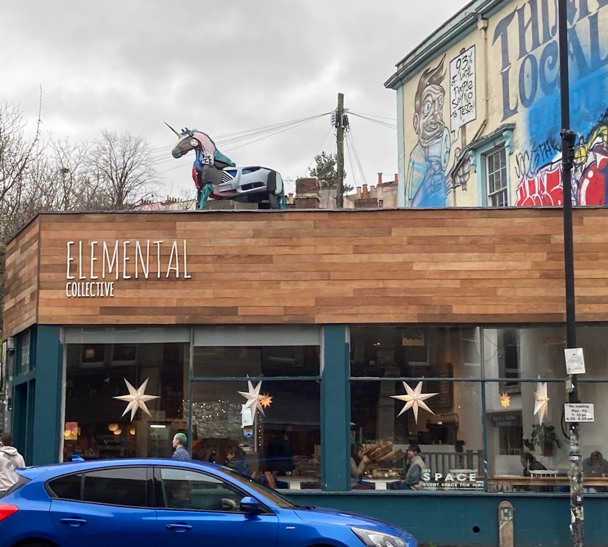 Elemental Collective Grocers specialty coffee shop in Bristol - photo 8