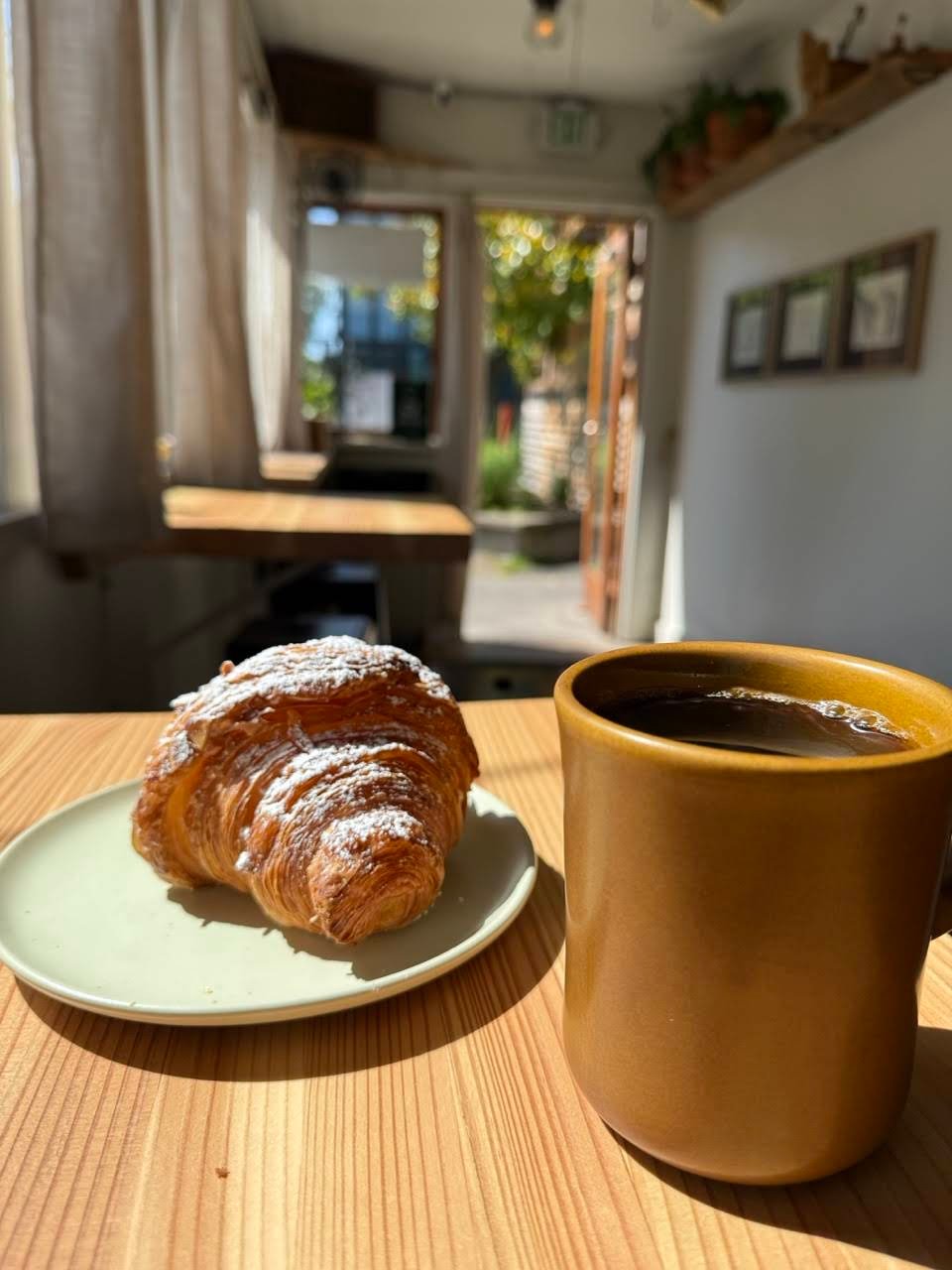 Slow Haste Coffee specialty coffee shop in Portland - photo 9