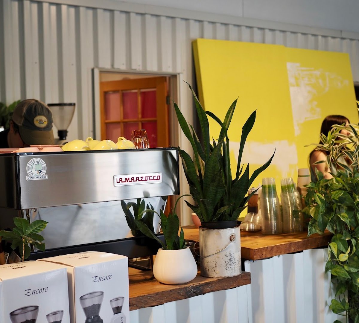 Brio Coffeeworks specialty coffee shop in Burlington - photo 6