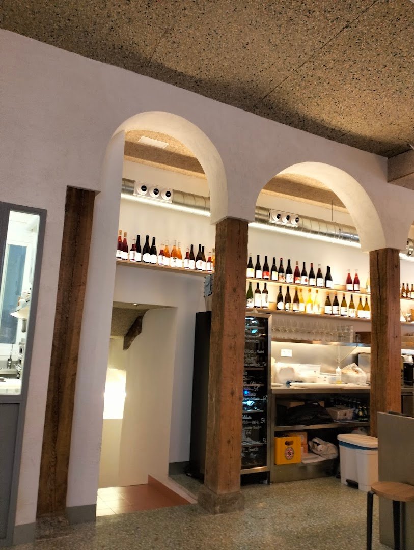 Ruda Café en Trava Bar specialty coffee shop in Madrid - photo 9