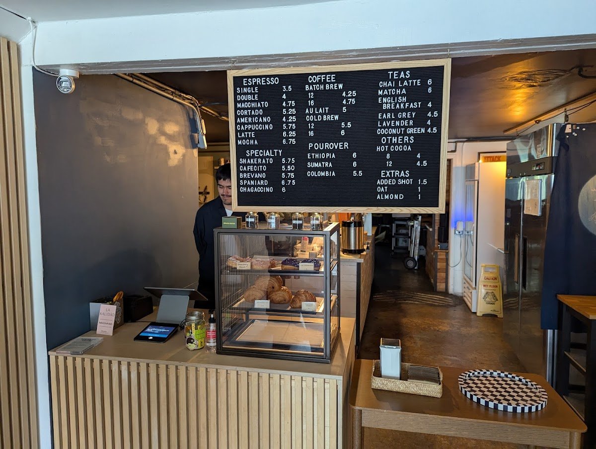 Snowbird Coffee specialty coffee shop in San Francisco - photo 2