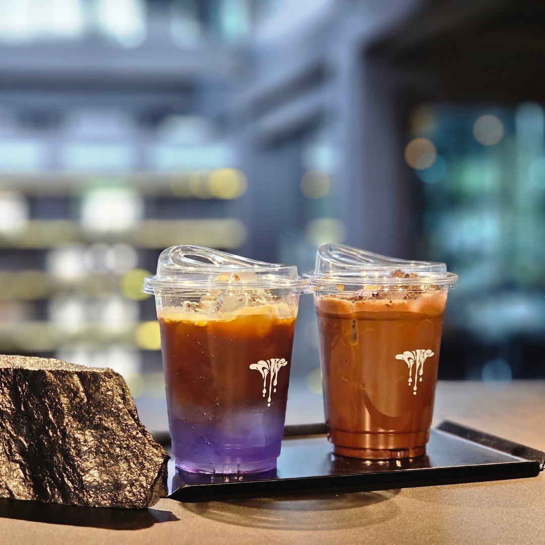 Hacking Coffee Flagship specialty coffee shop in Bangkok - photo 8