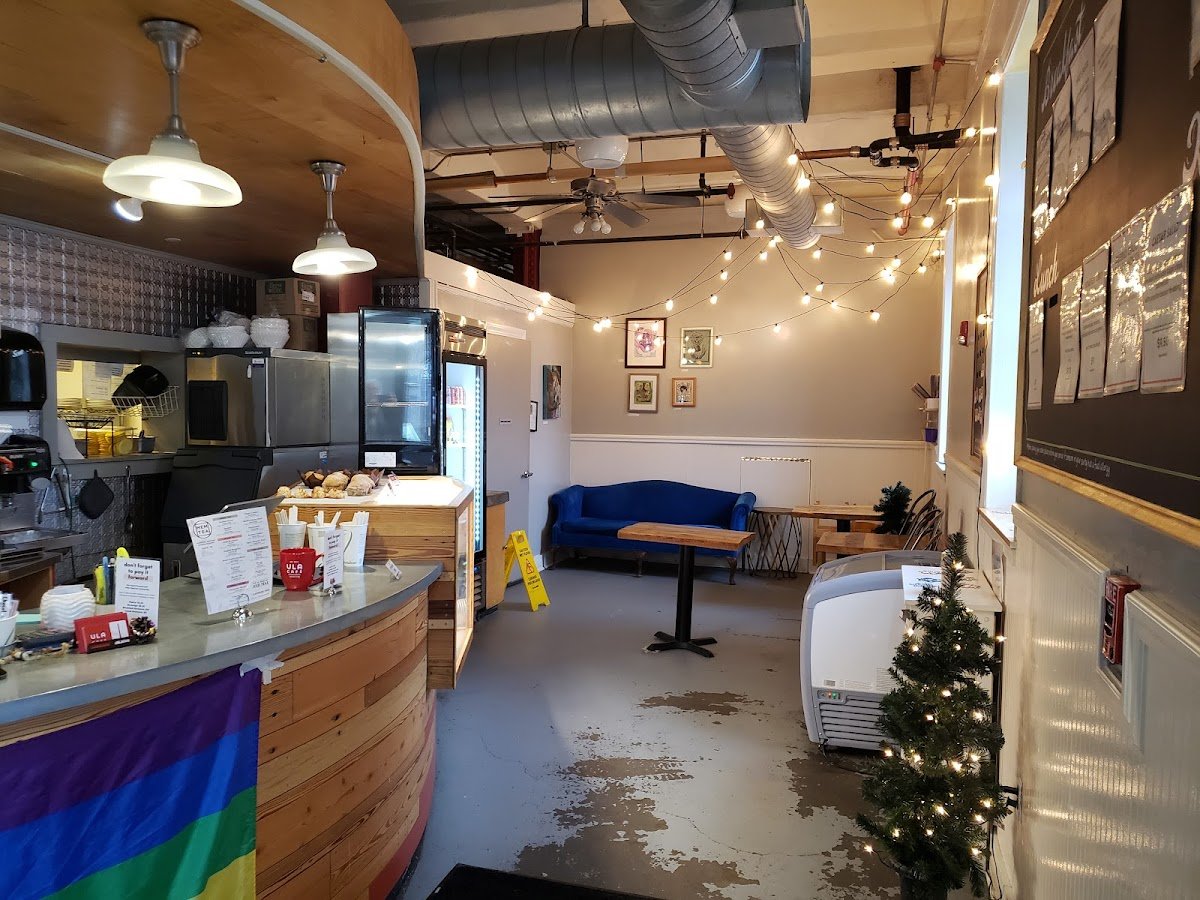 Ula Café specialty coffee shop in Boston - photo 4