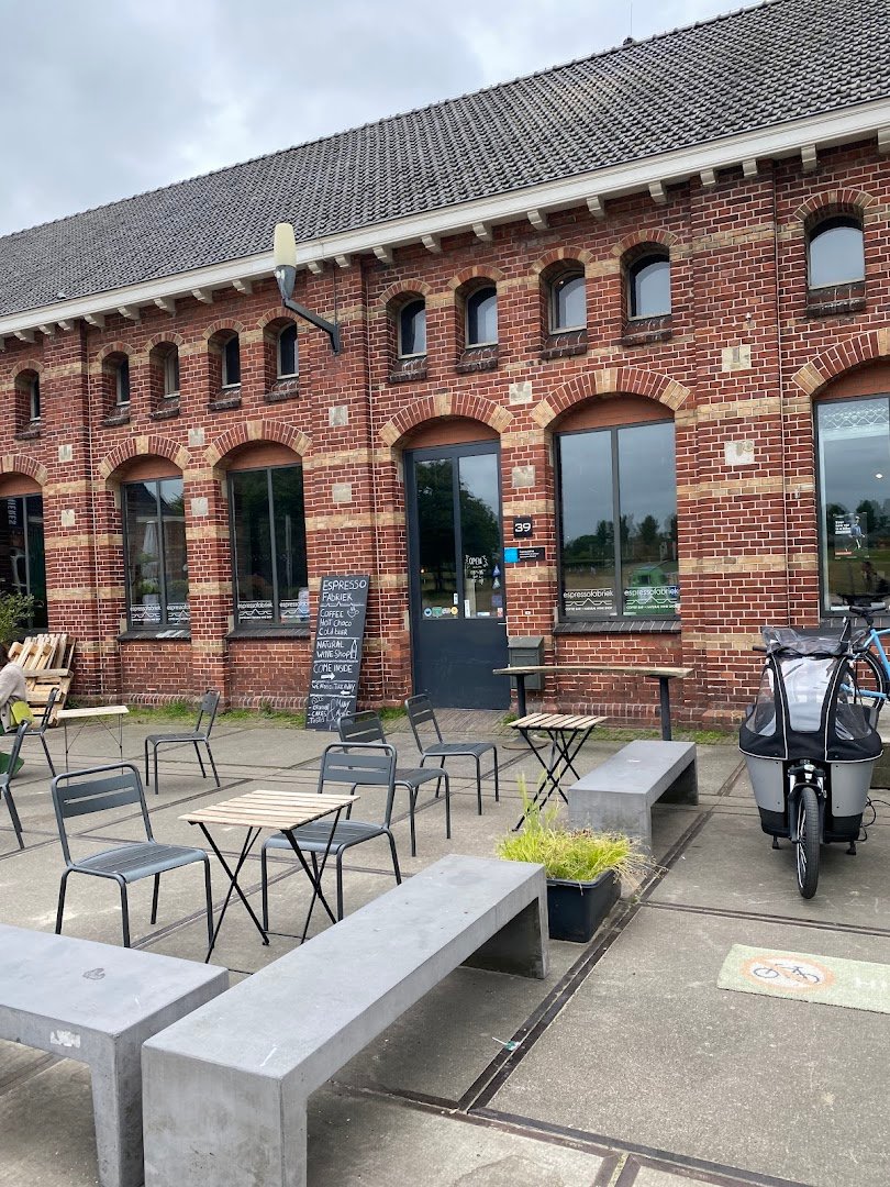 Espressofabriek specialty coffee shop in Amsterdam - photo 12