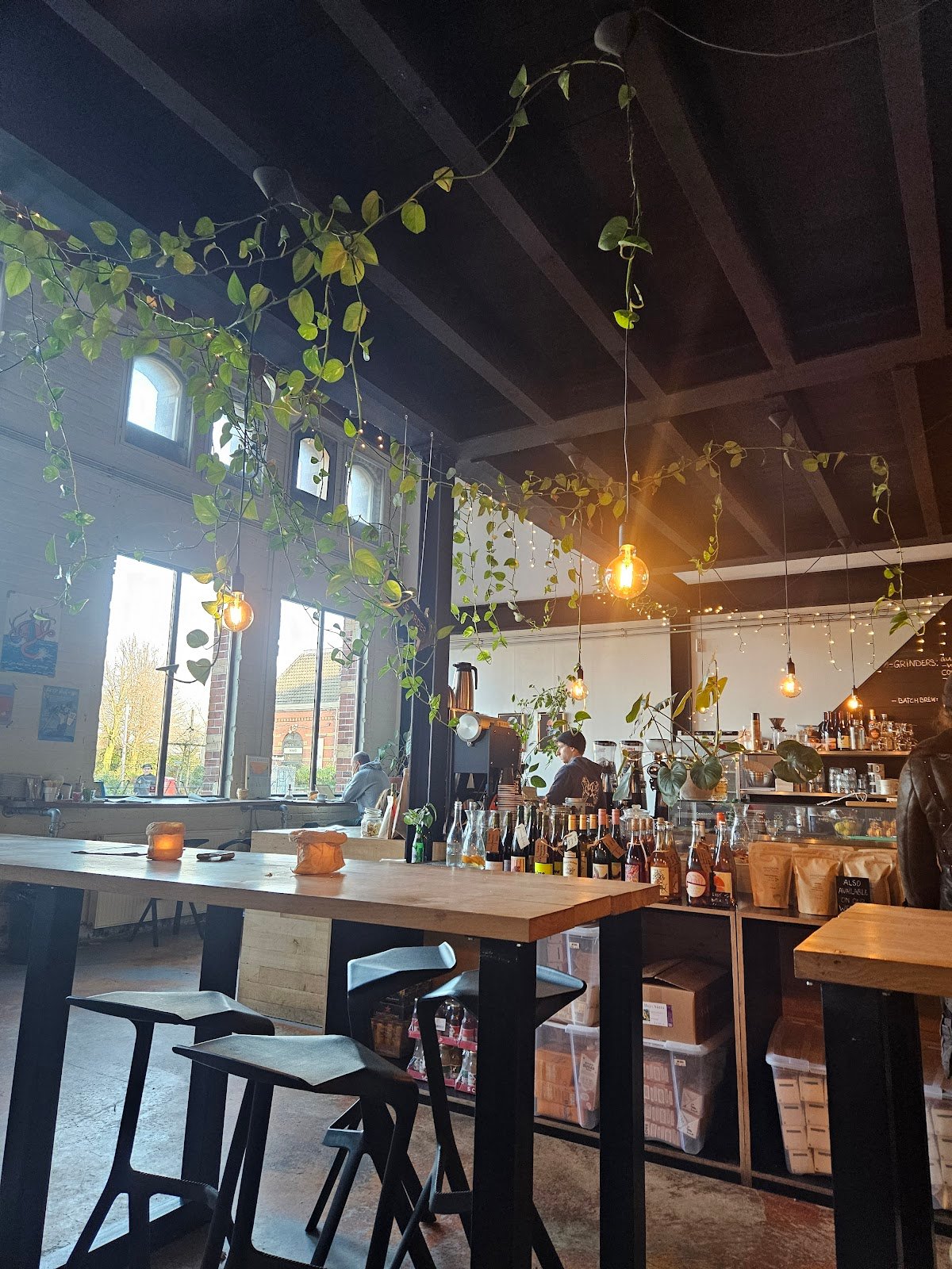 Espressofabriek specialty coffee shop in Amsterdam - photo 4