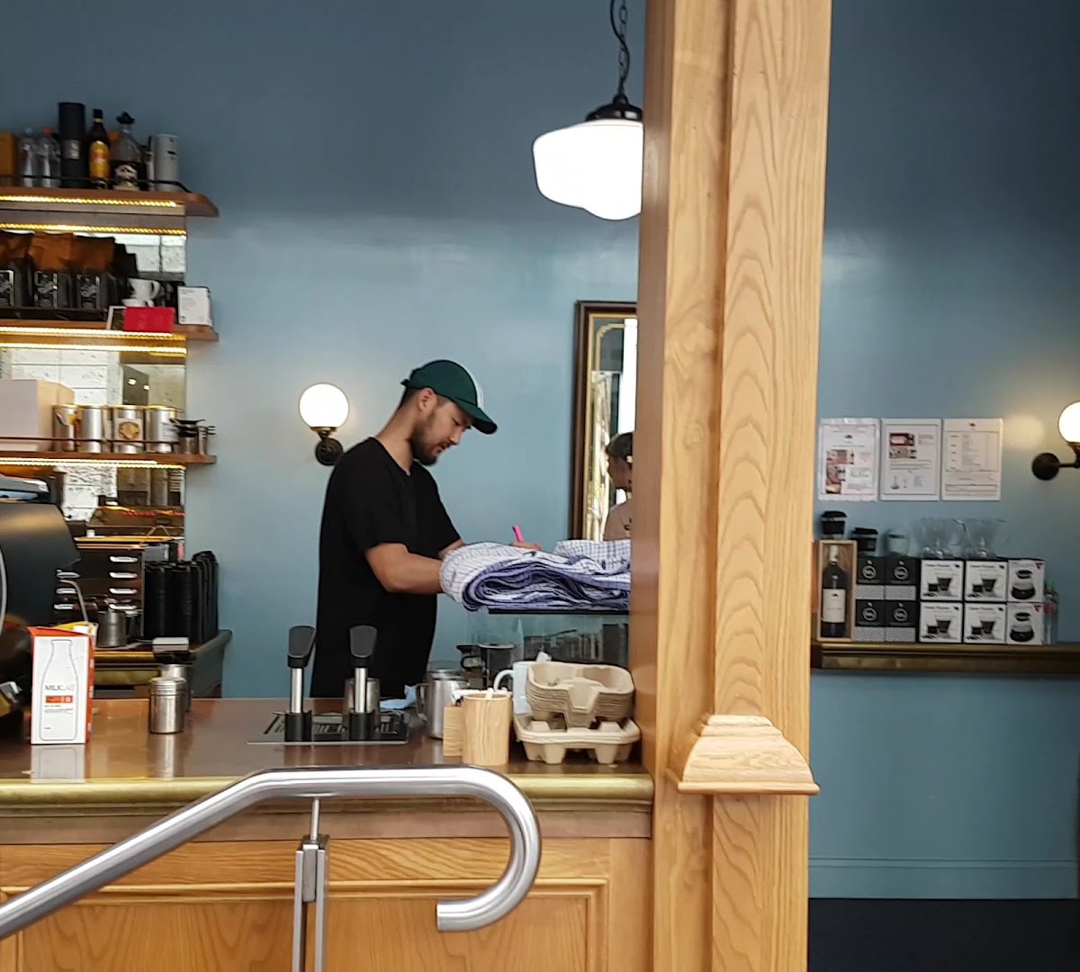 Kingswood Coffee - World Square specialty coffee shop in Sydney - photo 10