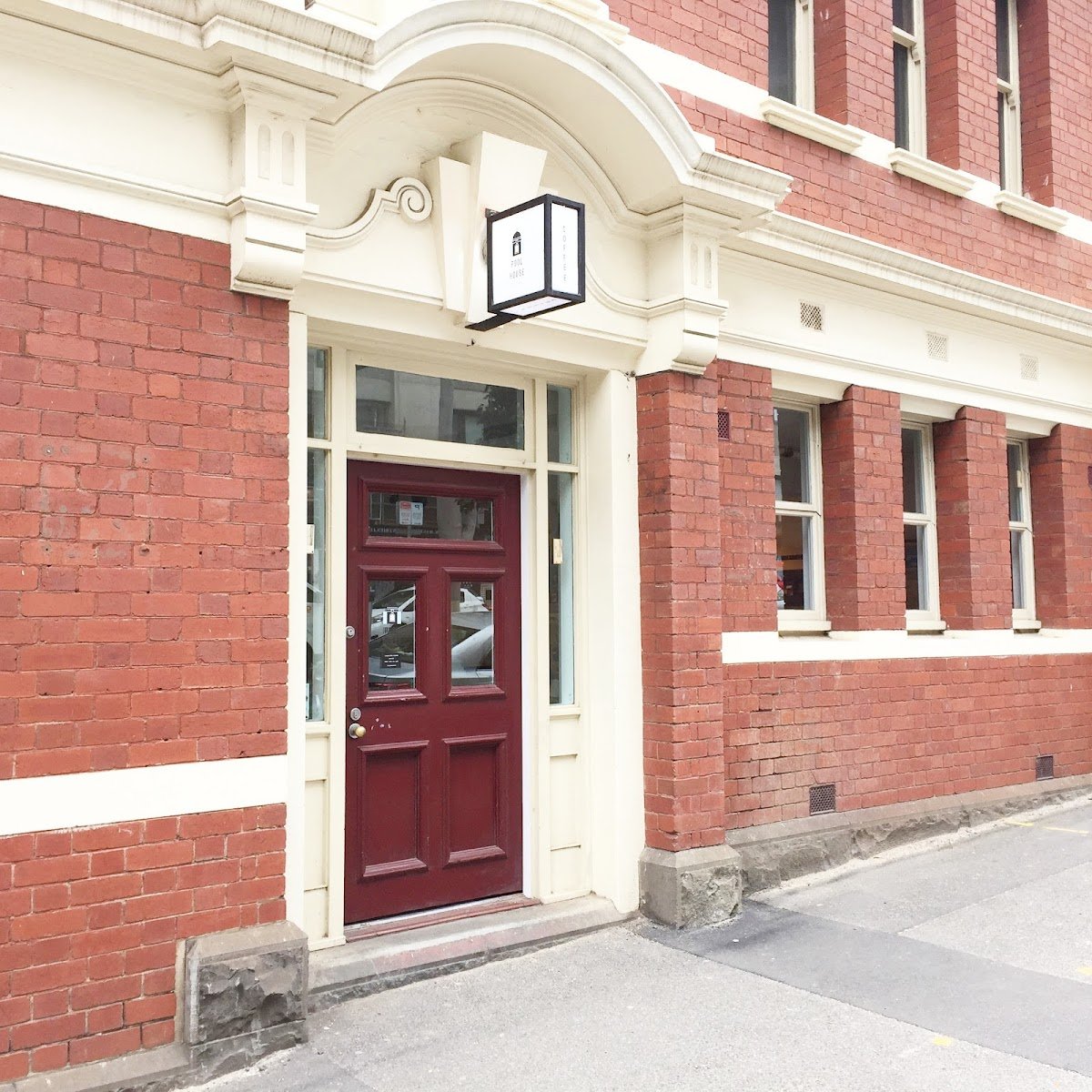 Poolhouse Coffee specialty coffee shop in Melbourne - photo 2