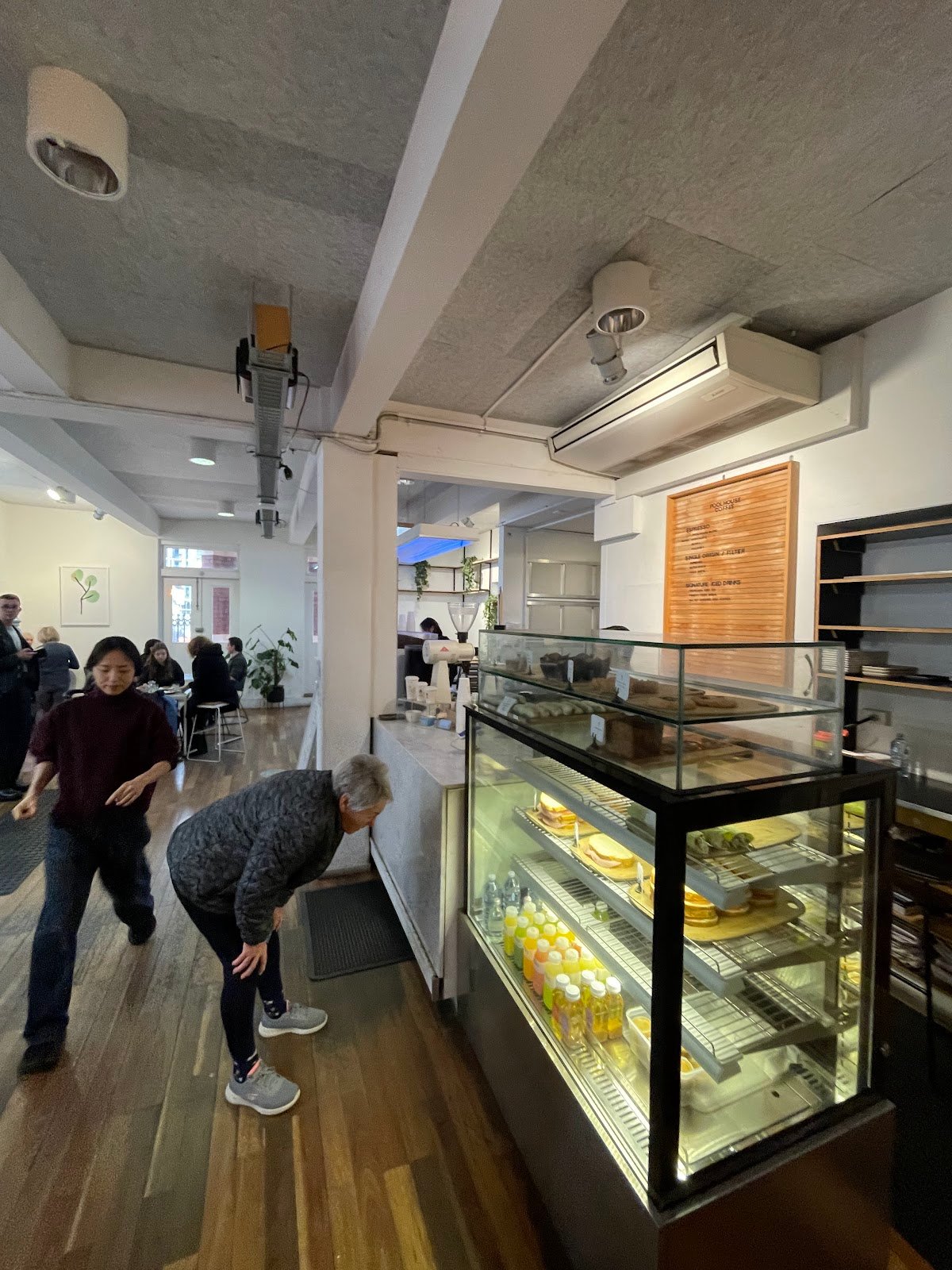 Poolhouse Coffee specialty coffee shop in Melbourne - photo 8