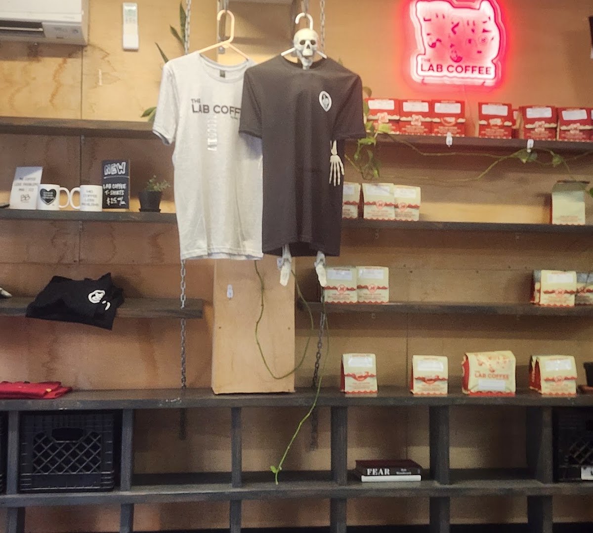 Interior of The Lab Coffee - West Tampa, specialty coffee shop in Tampa-St. Petersburg