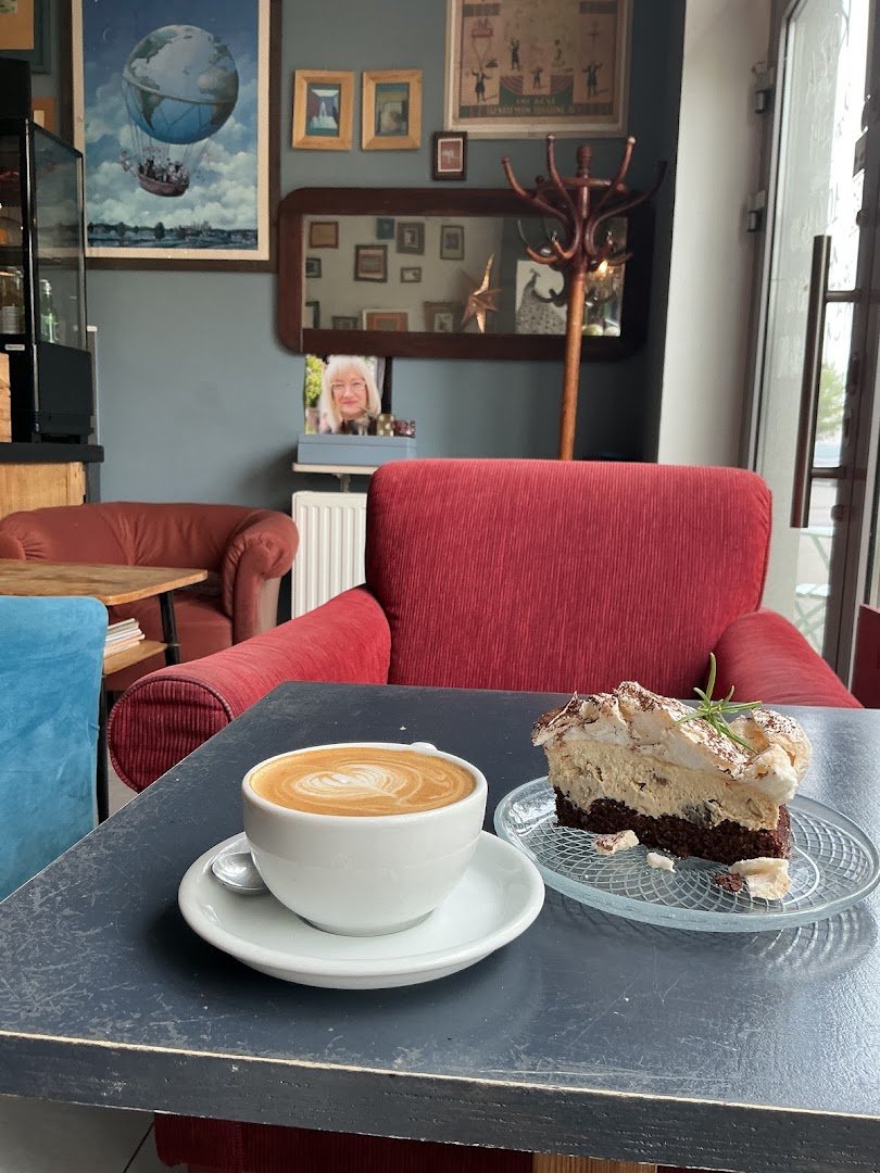 Coffee at Koza Cafe, specialty coffee shop in Warsaw
