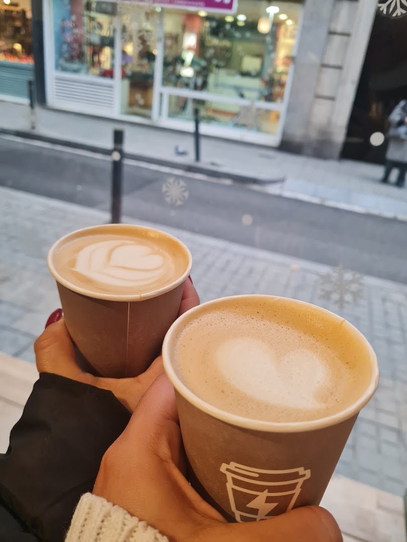 Syra Coffee - Marià Cubí specialty coffee shop in Barcelona - photo 3