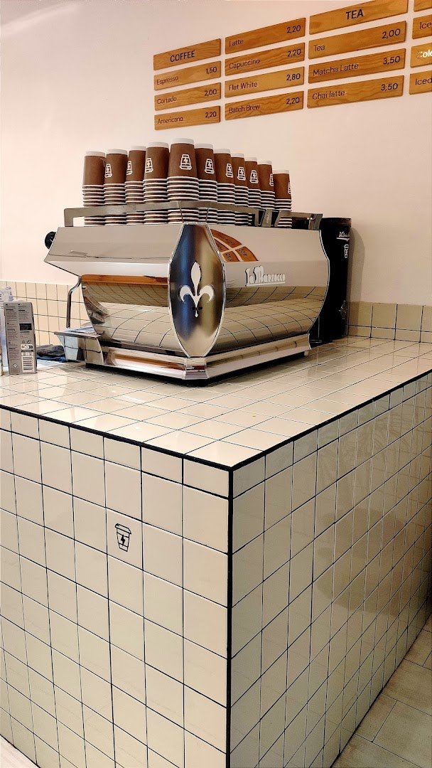 Syra Coffee - Marià Cubí specialty coffee shop in Barcelona - photo 7