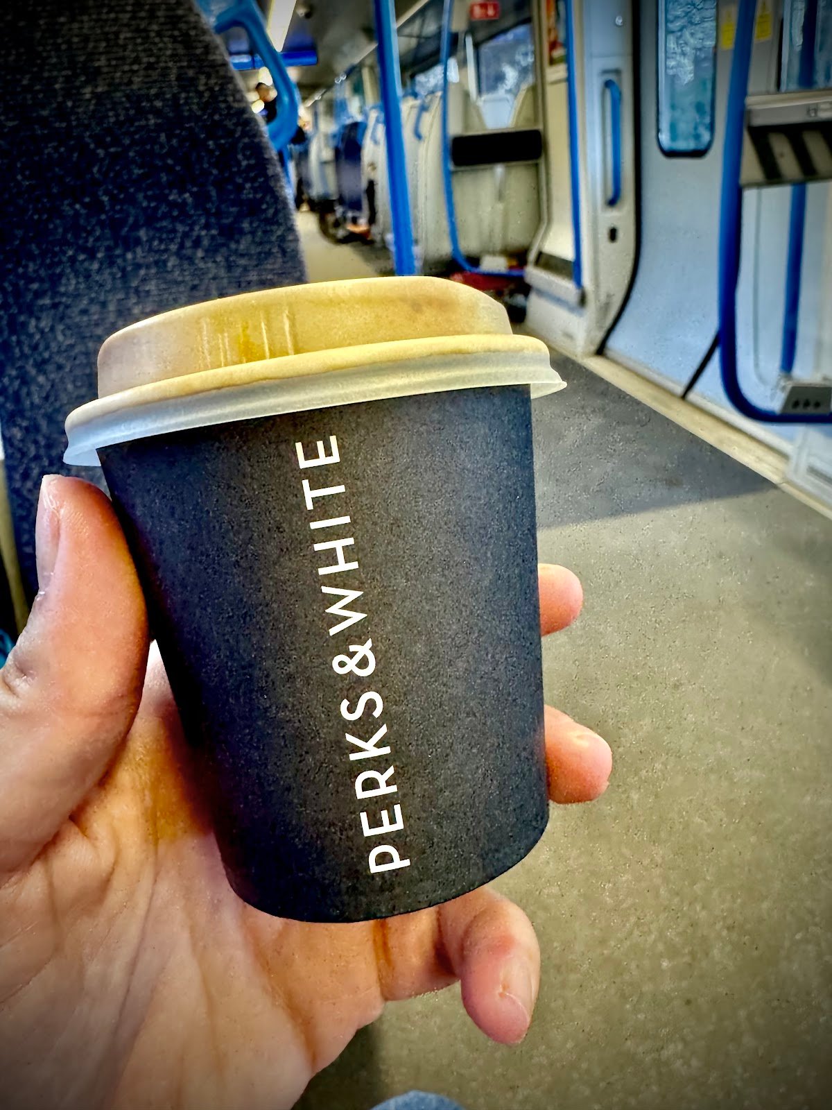 Perks & White coffee, Herne Hill Station specialty coffee shop in London - photo 3