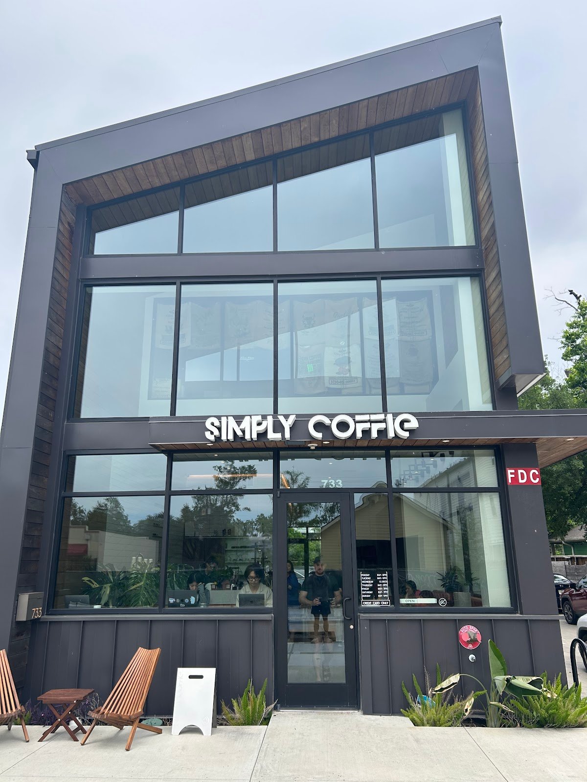 Simply Coffie specialty coffee shop in Houston - photo 2