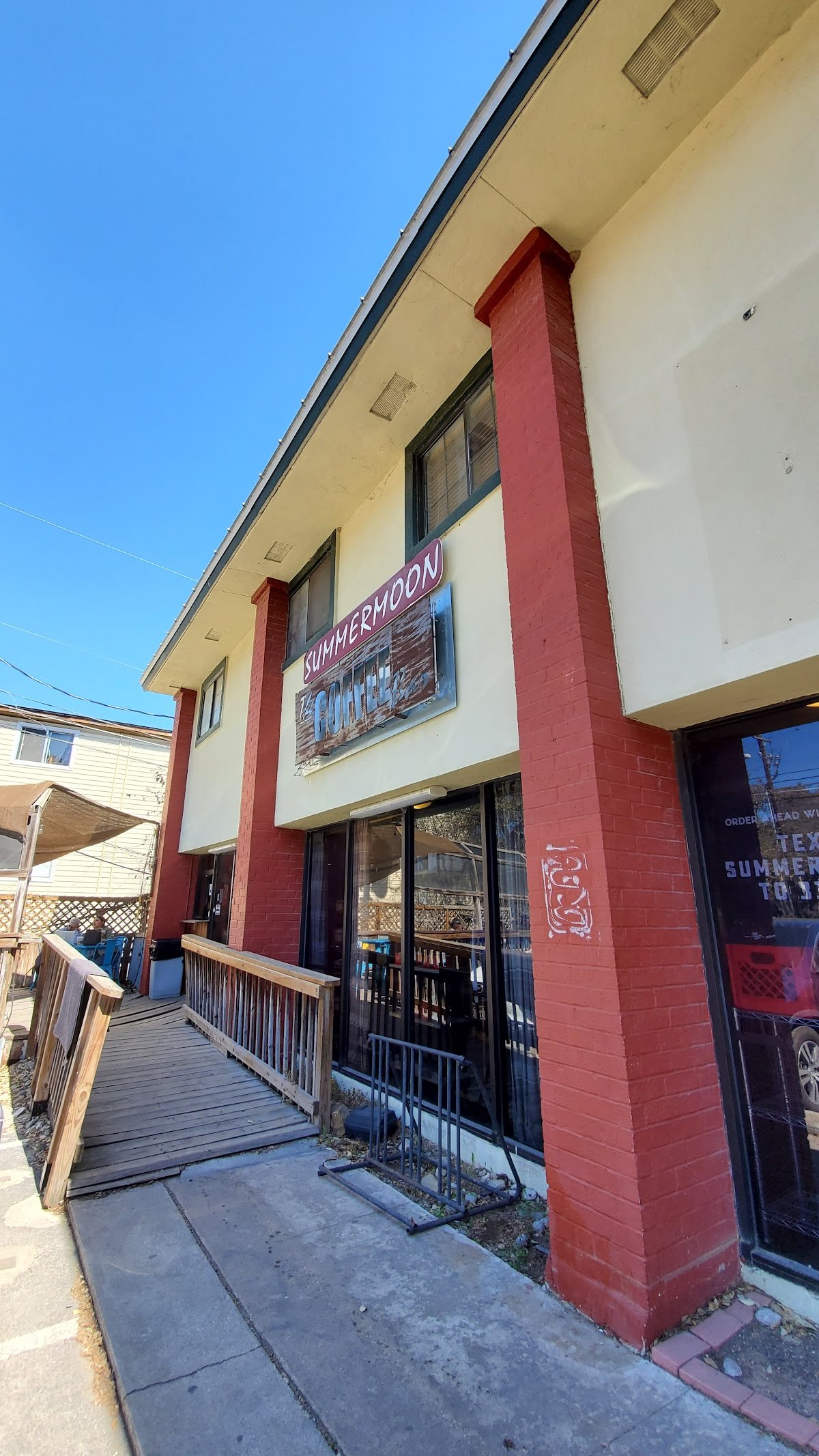 Summer Moon Coffee (South 1st) specialty coffee shop in Austin - photo 8