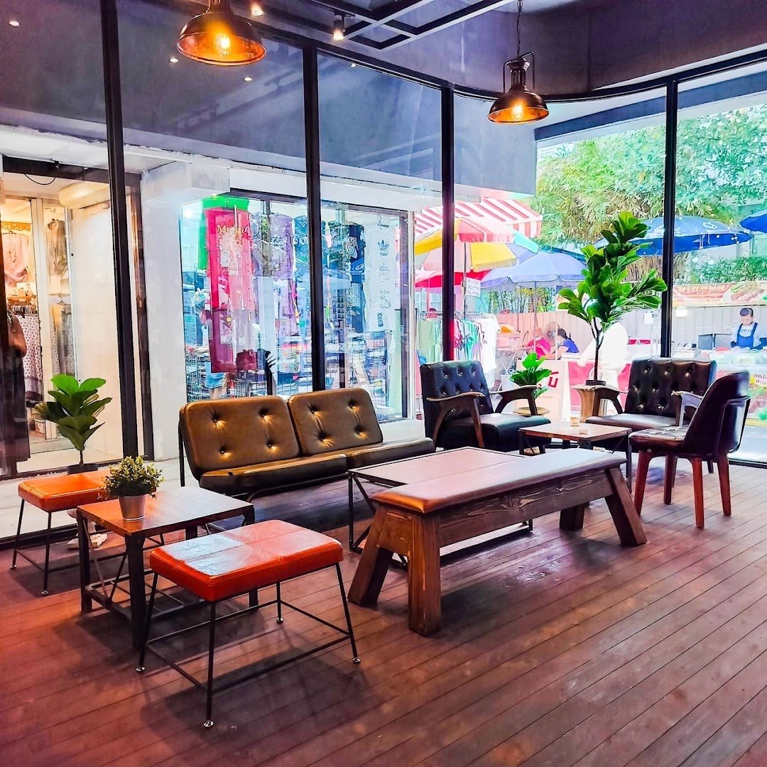 BEANS COFFEE ROASTER SILOM specialty coffee shop in Bangkok - photo 3