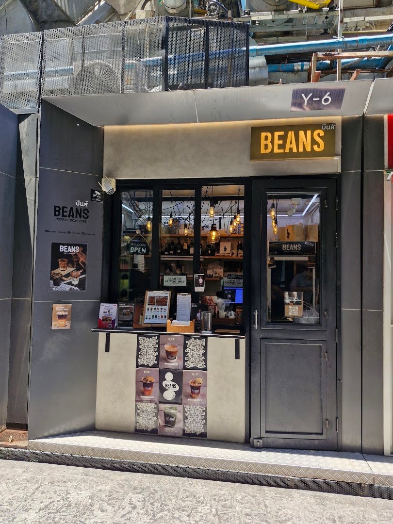 BEANS COFFEE ROASTER SILOM specialty coffee shop in Bangkok - photo 4