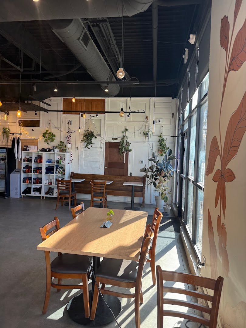 Copper Door Coffee Roasters specialty coffee shop in Denver - photo 4
