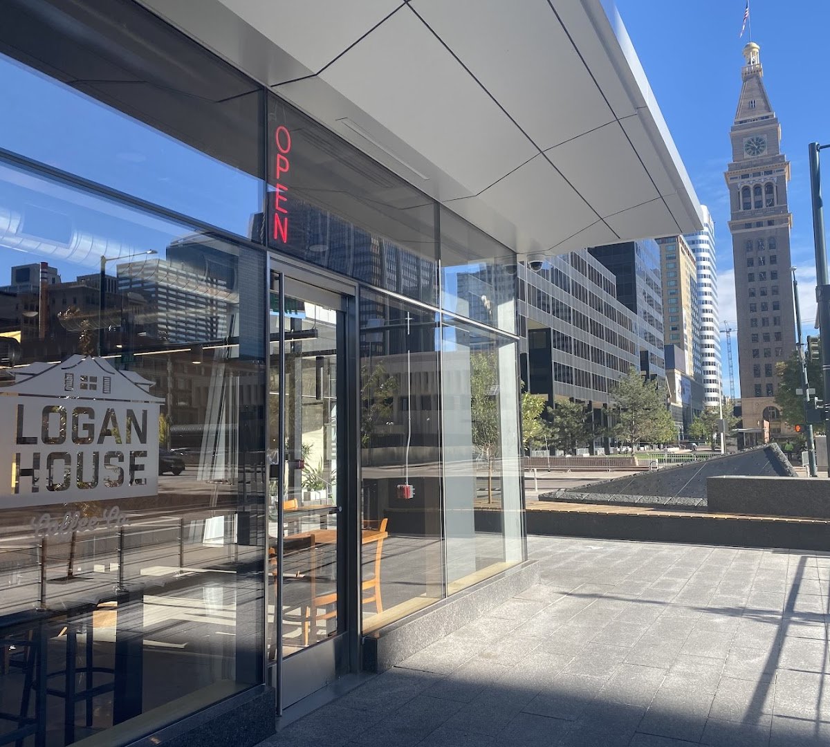 Logan House Coffee specialty coffee shop in Denver - photo 3