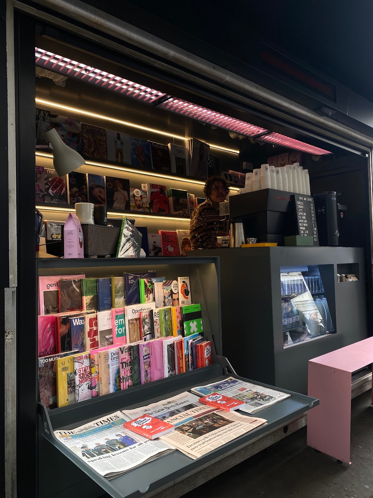 News & Coffee specialty coffee shop in London - photo 4