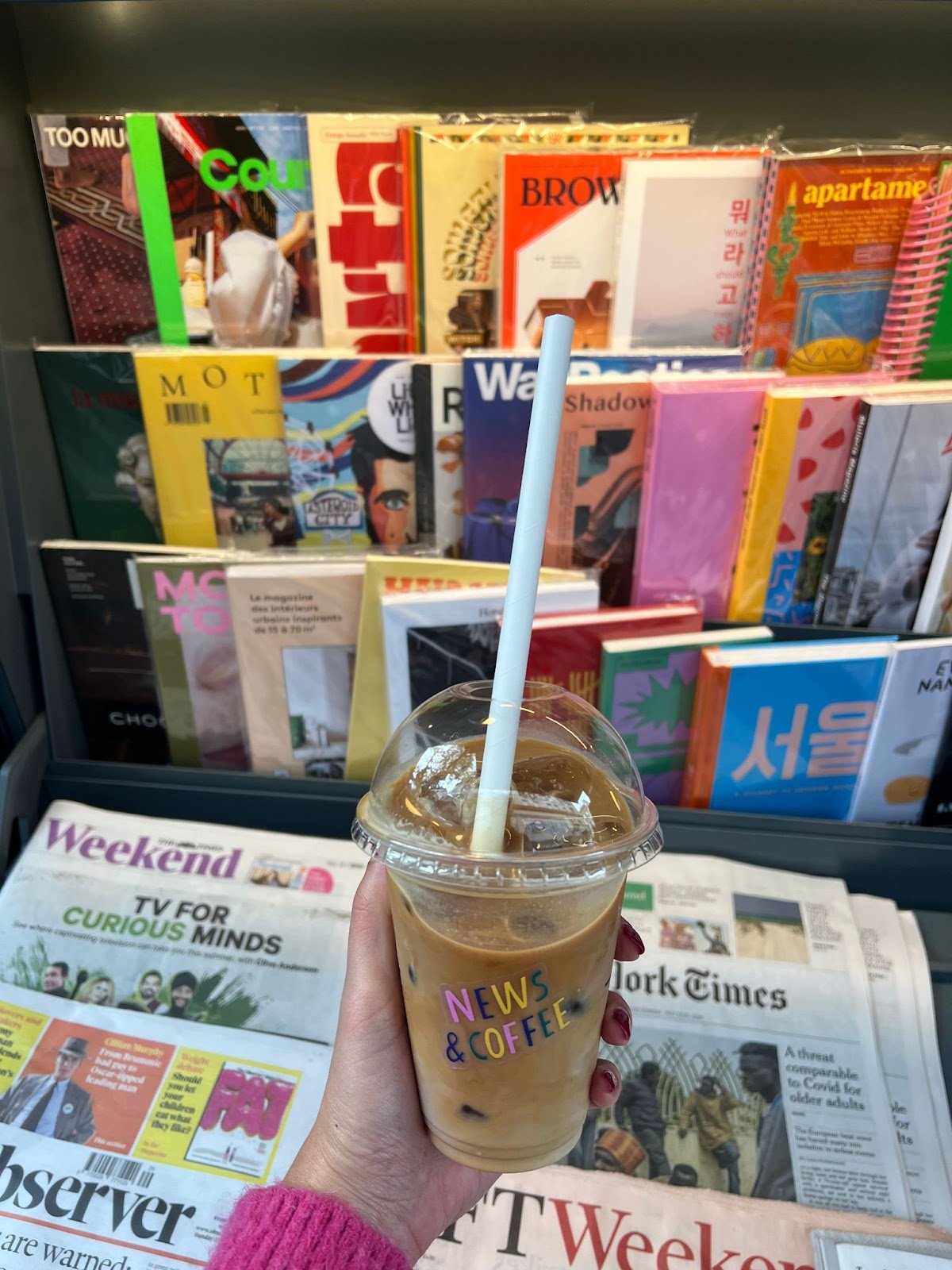 News & Coffee specialty coffee shop in London - photo 5