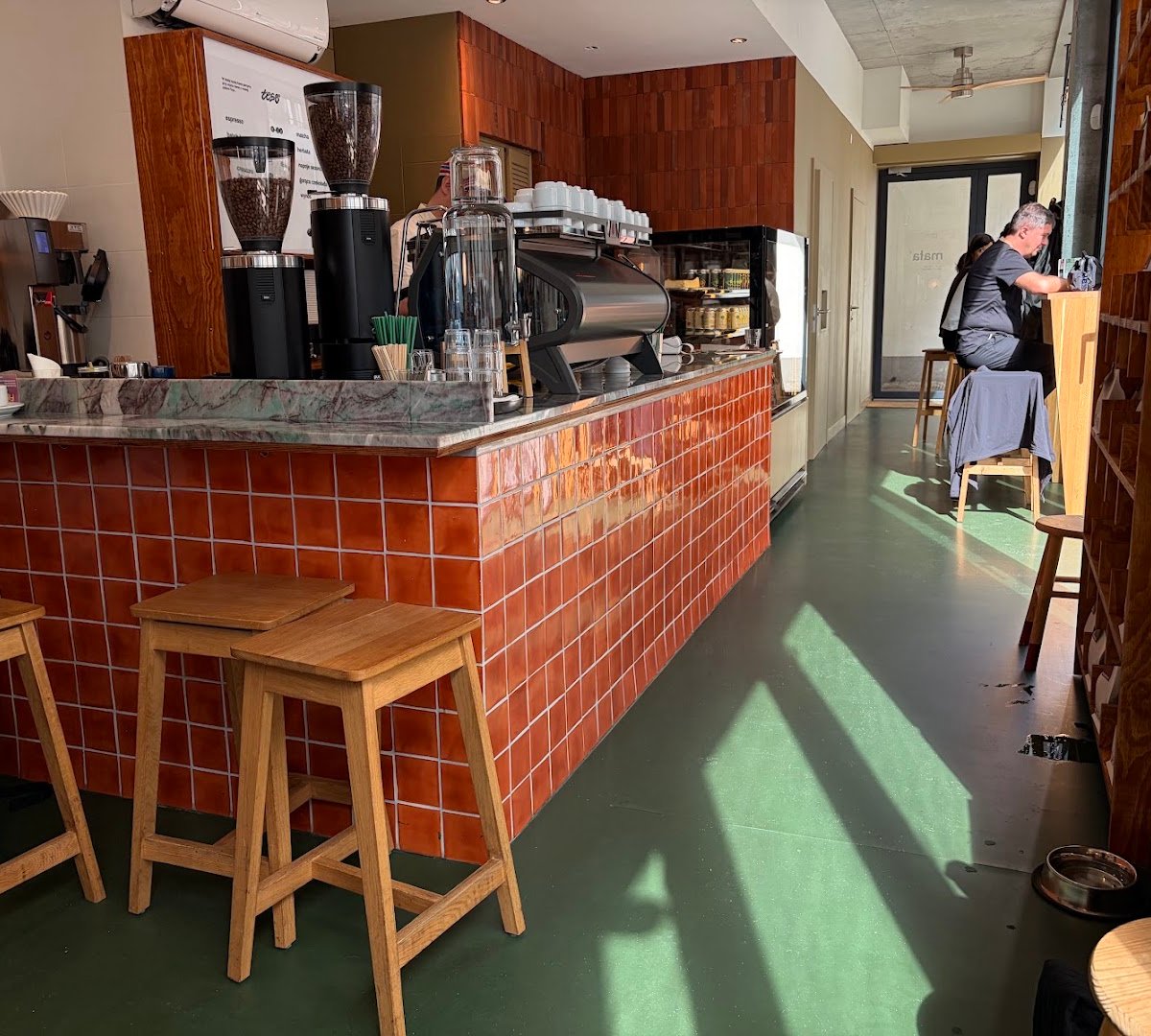 Interior of Mała Kawiarnia, specialty coffee shop in Warsaw