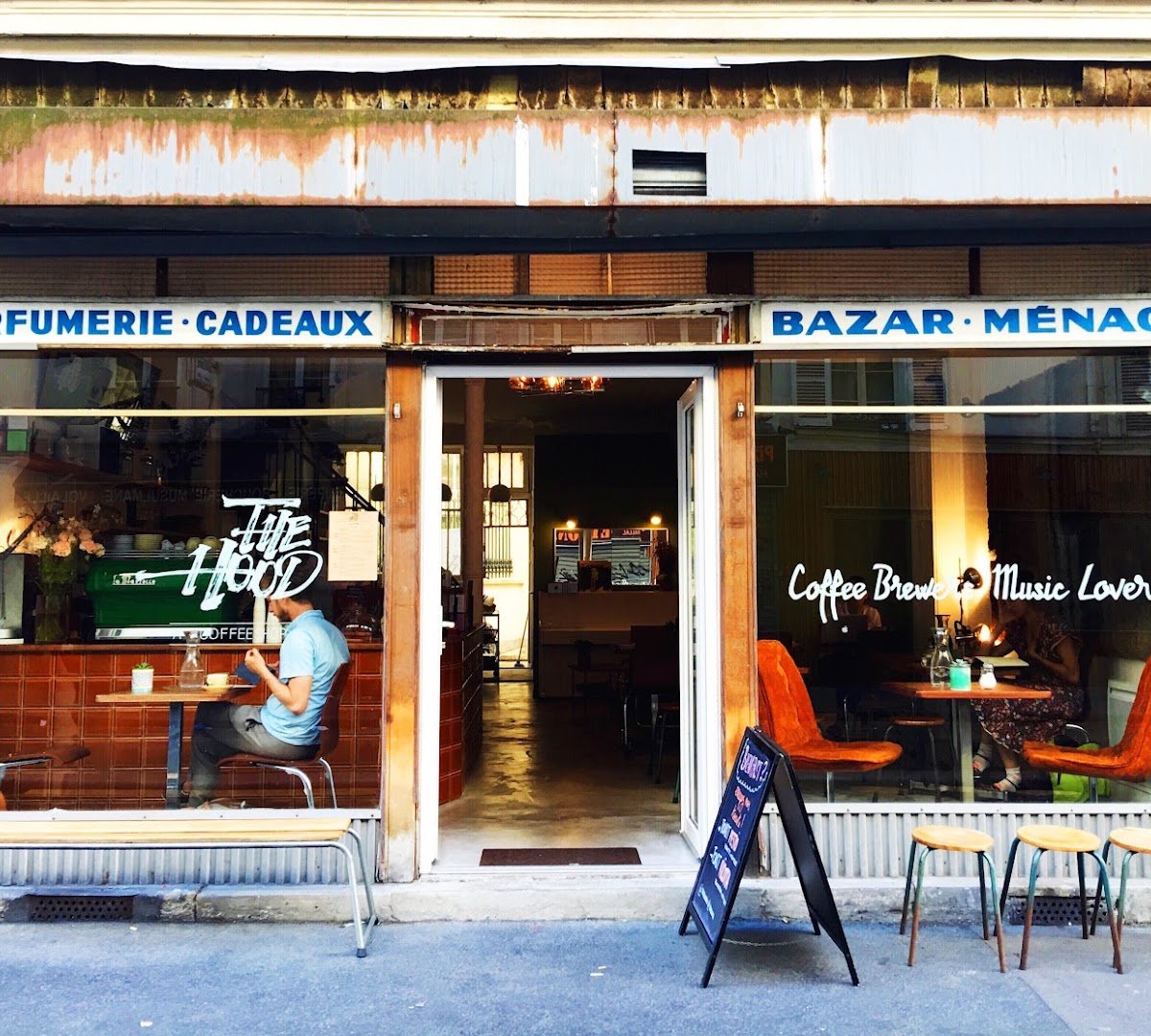 The Hood specialty coffee shop in Paris - photo 4