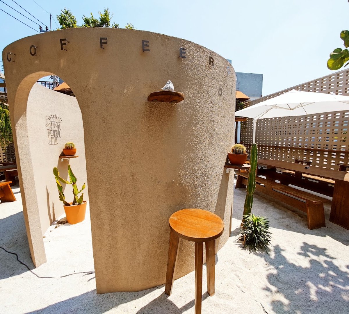 Hey! Coffee Watcharapol specialty coffee shop in Bangkok - photo 7