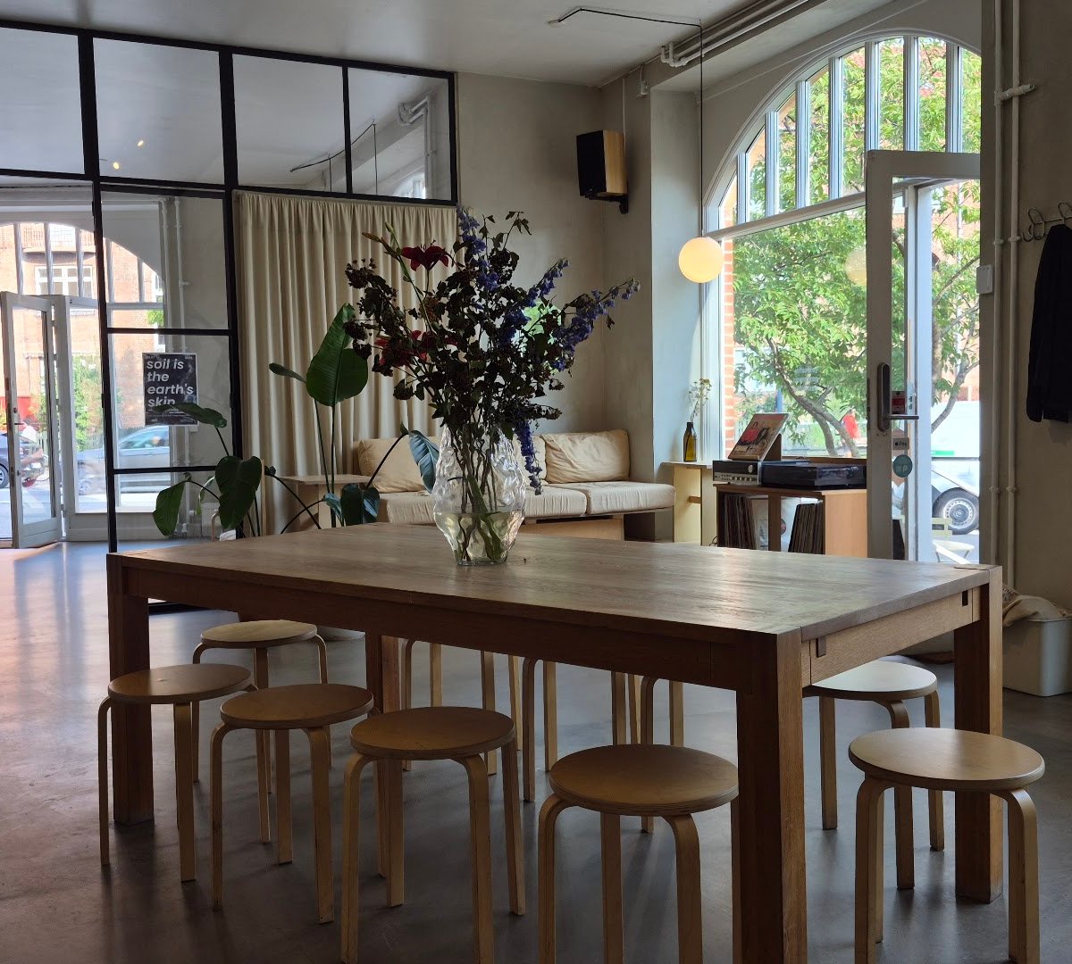 Wild horses specialty coffee shop in Copenhagen - photo 2