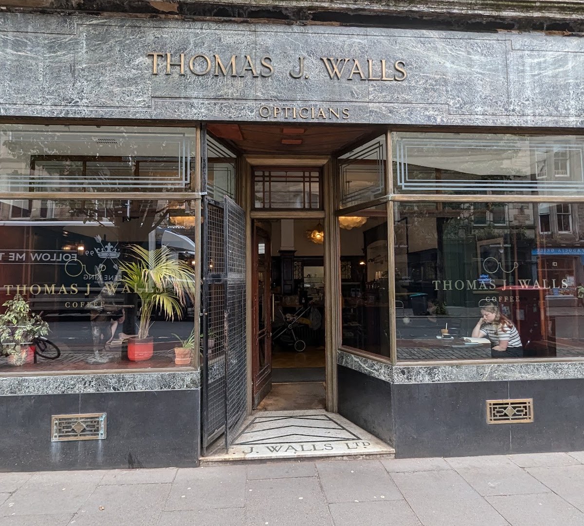 Storefront of Thomas J Walls Coffee, specialty coffee shop in Edinburgh