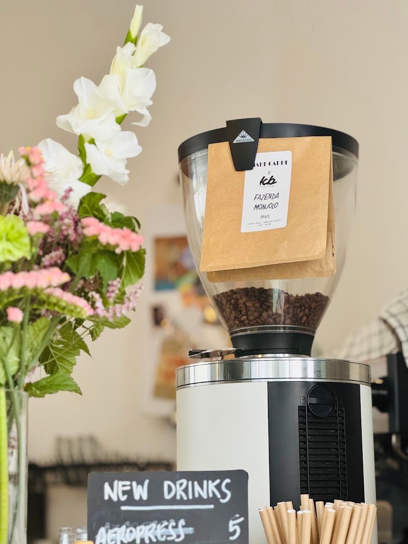 Crible specialty coffee shop in Paris - photo 8