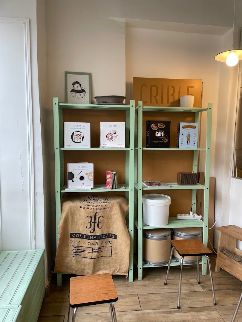 Crible specialty coffee shop in Paris - photo 10