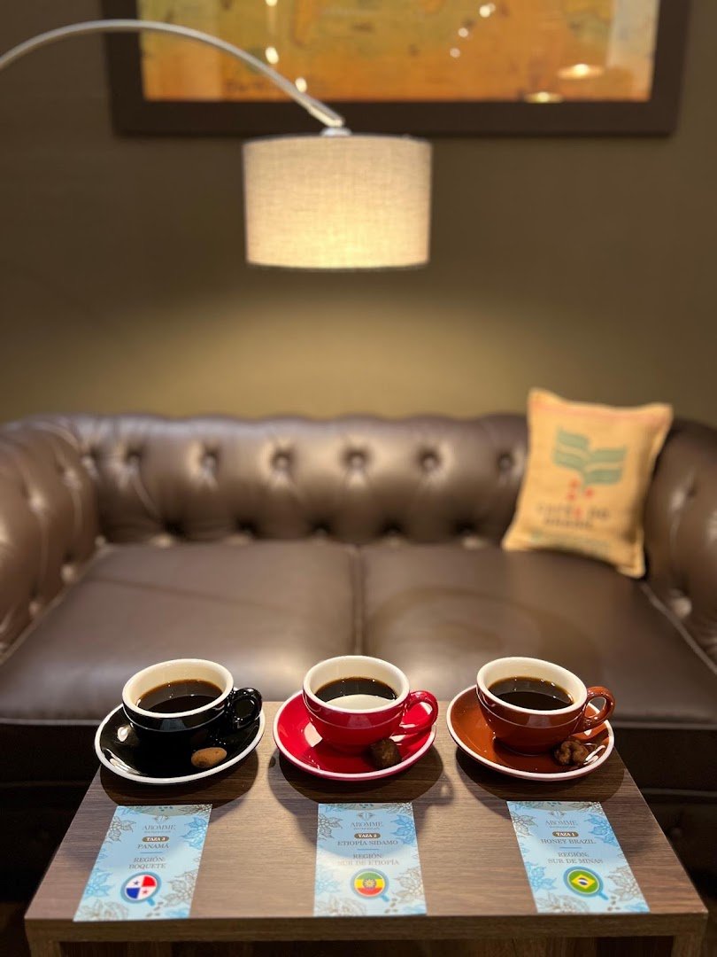 Aromme Boutique Café specialty coffee shop in Barcelona - photo 6