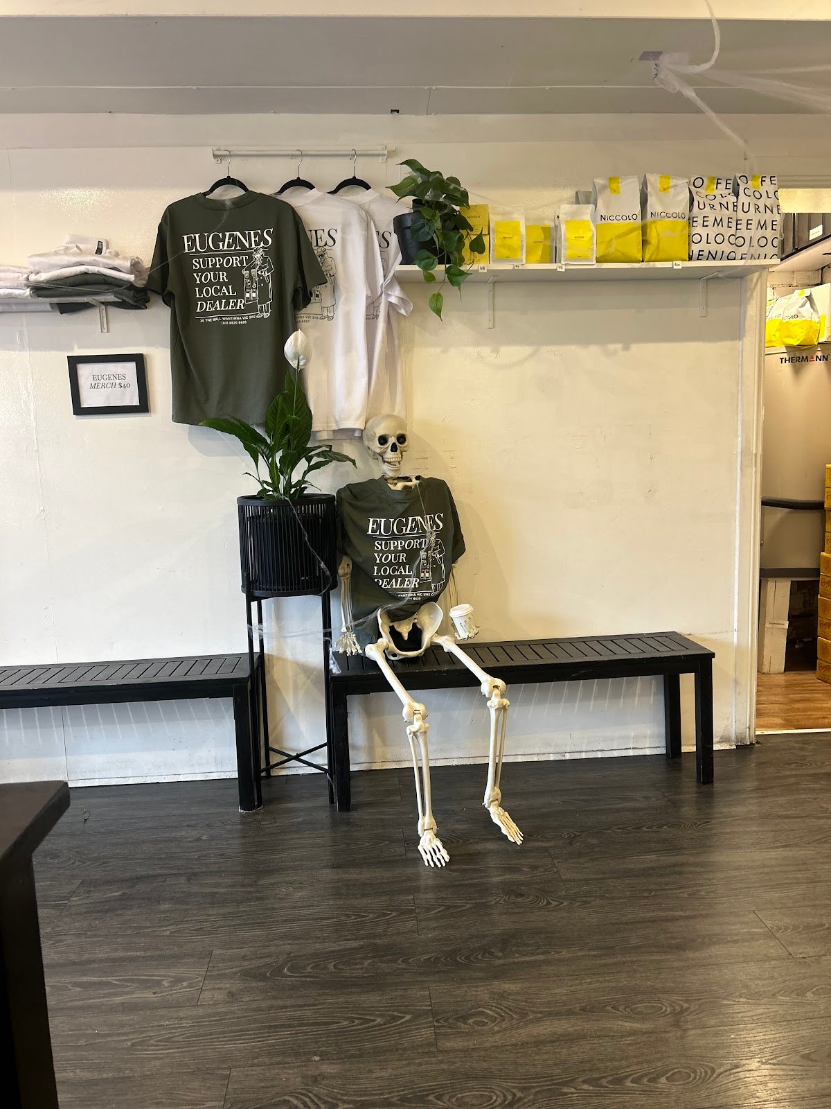 Eugenes specialty coffee shop in Melbourne - photo 6