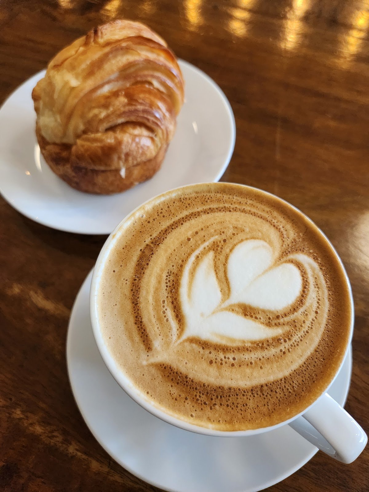 Victrola Coffee Roasters specialty coffee shop in Seattle - photo 2