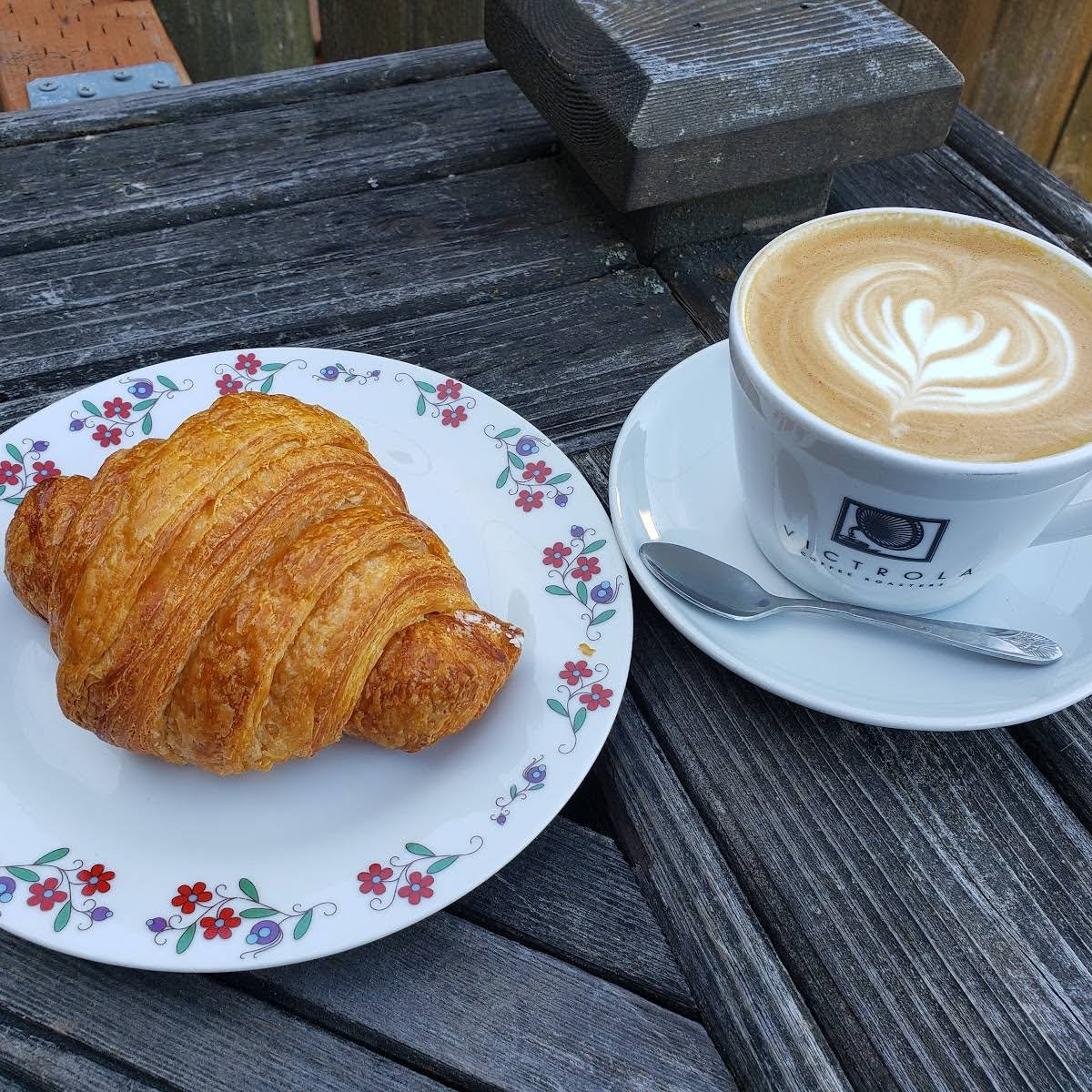 Victrola Coffee Roasters specialty coffee shop in Seattle - photo 8