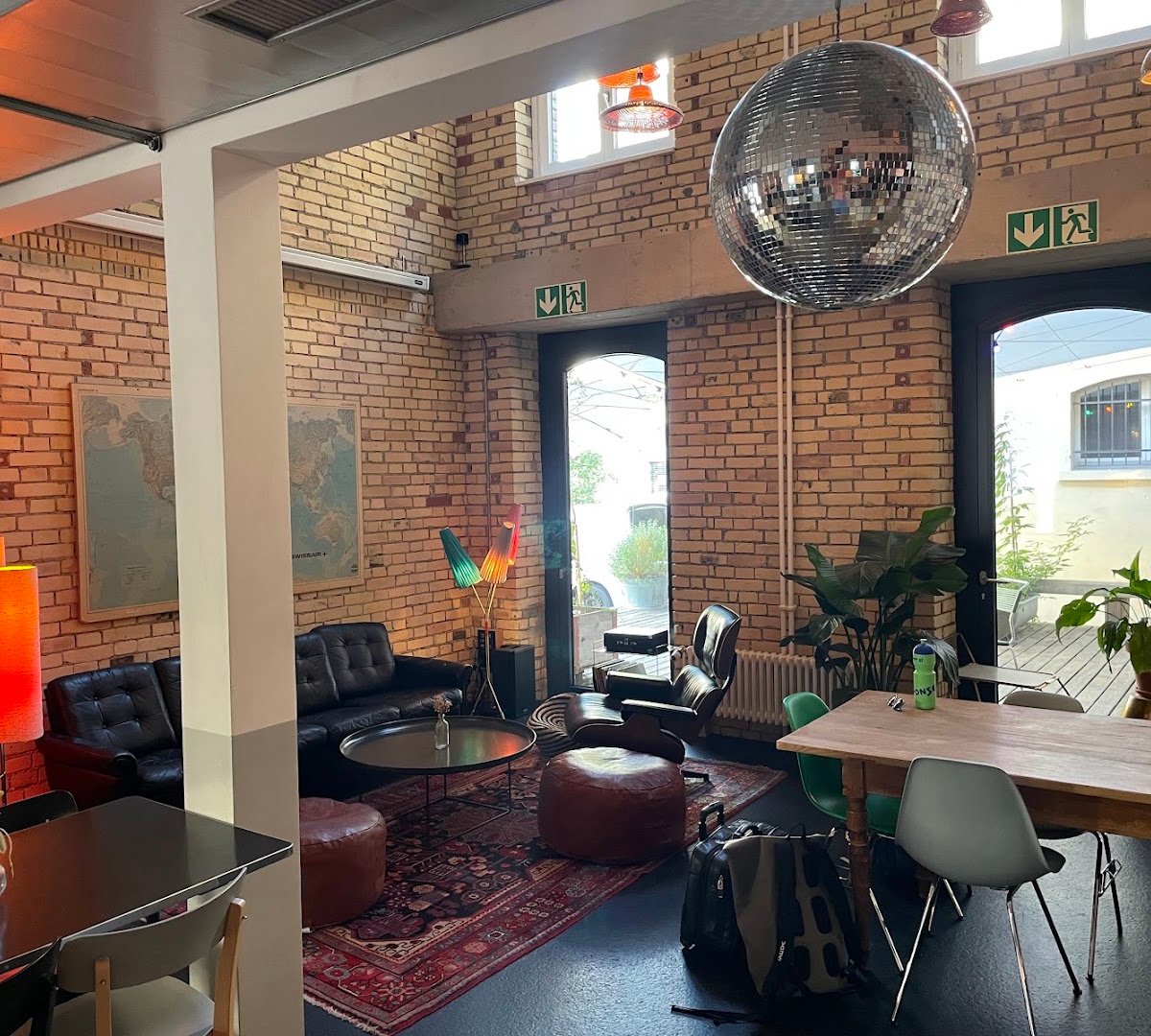 Interior of Auer & Co., specialty coffee shop in Zurich