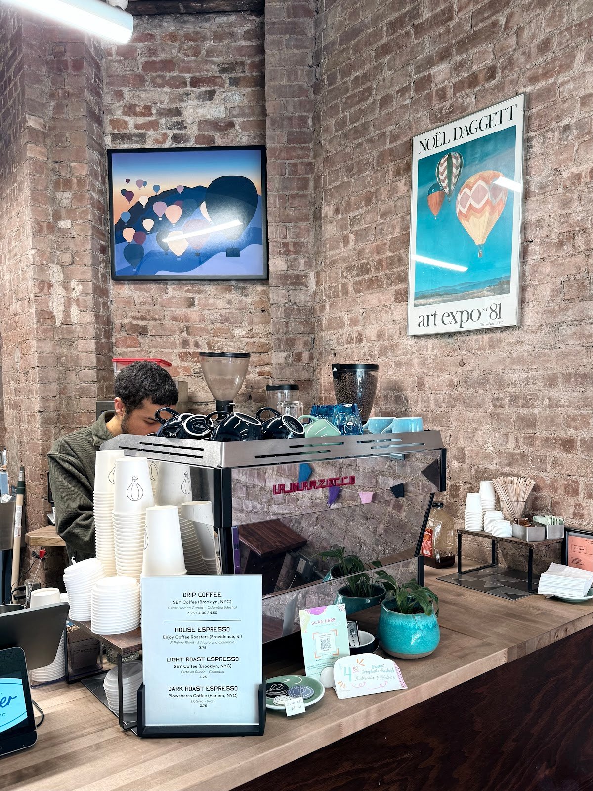 Sojourner Coffee specialty coffee shop in New York - photo 8