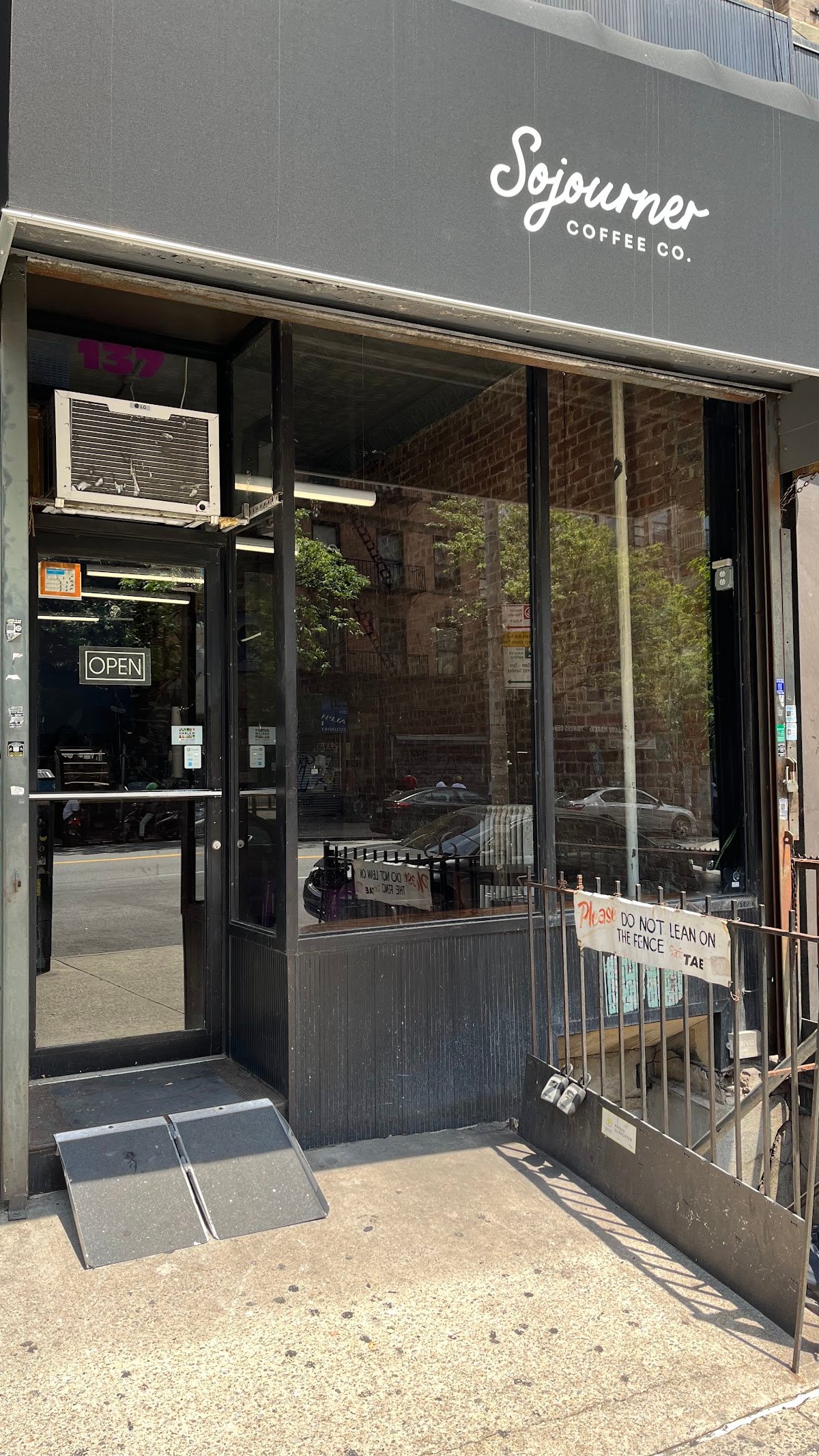 Sojourner Coffee specialty coffee shop in New York - photo 10