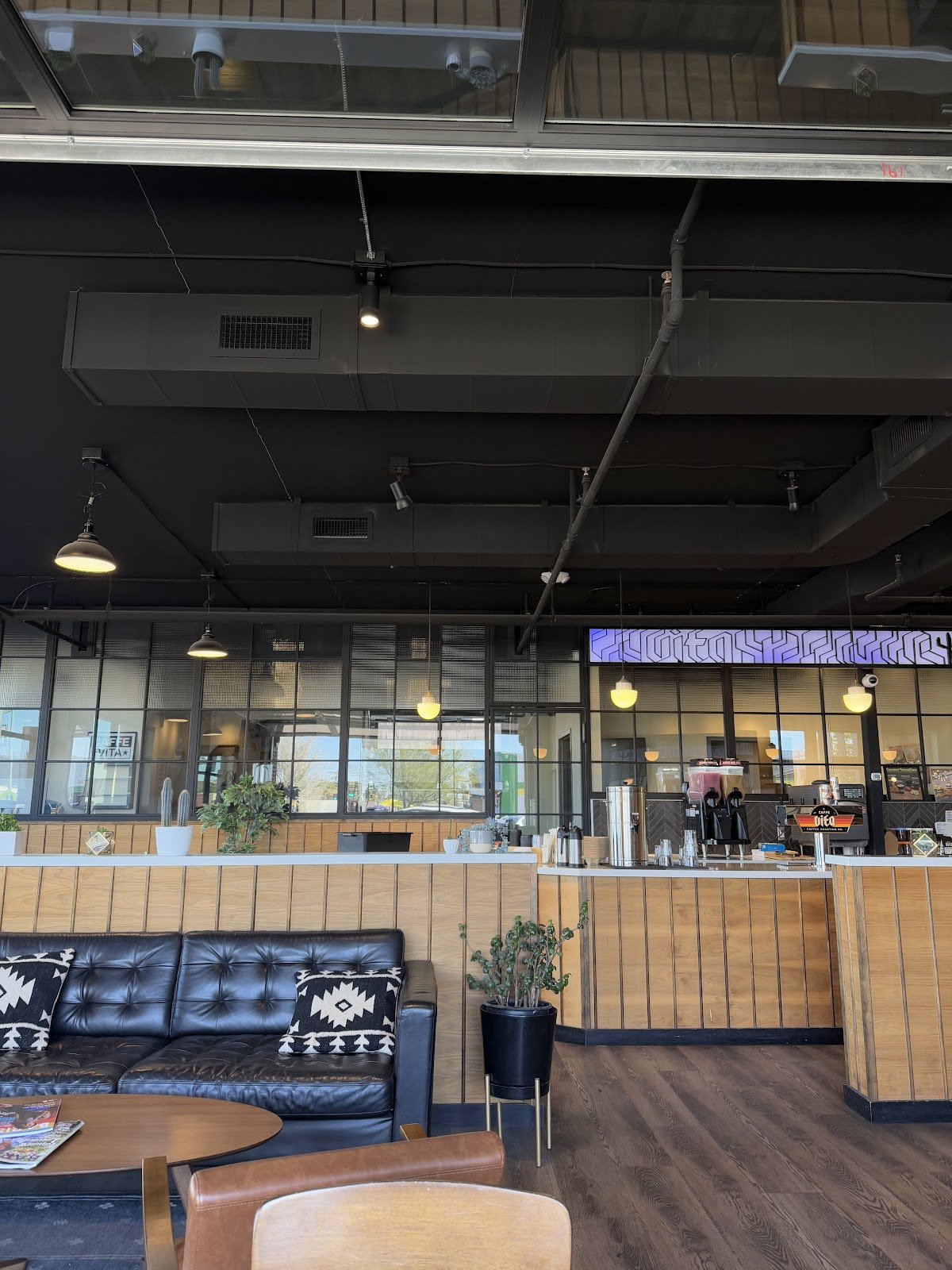 Caffe Vita specialty coffee shop in Phoenix - photo 6